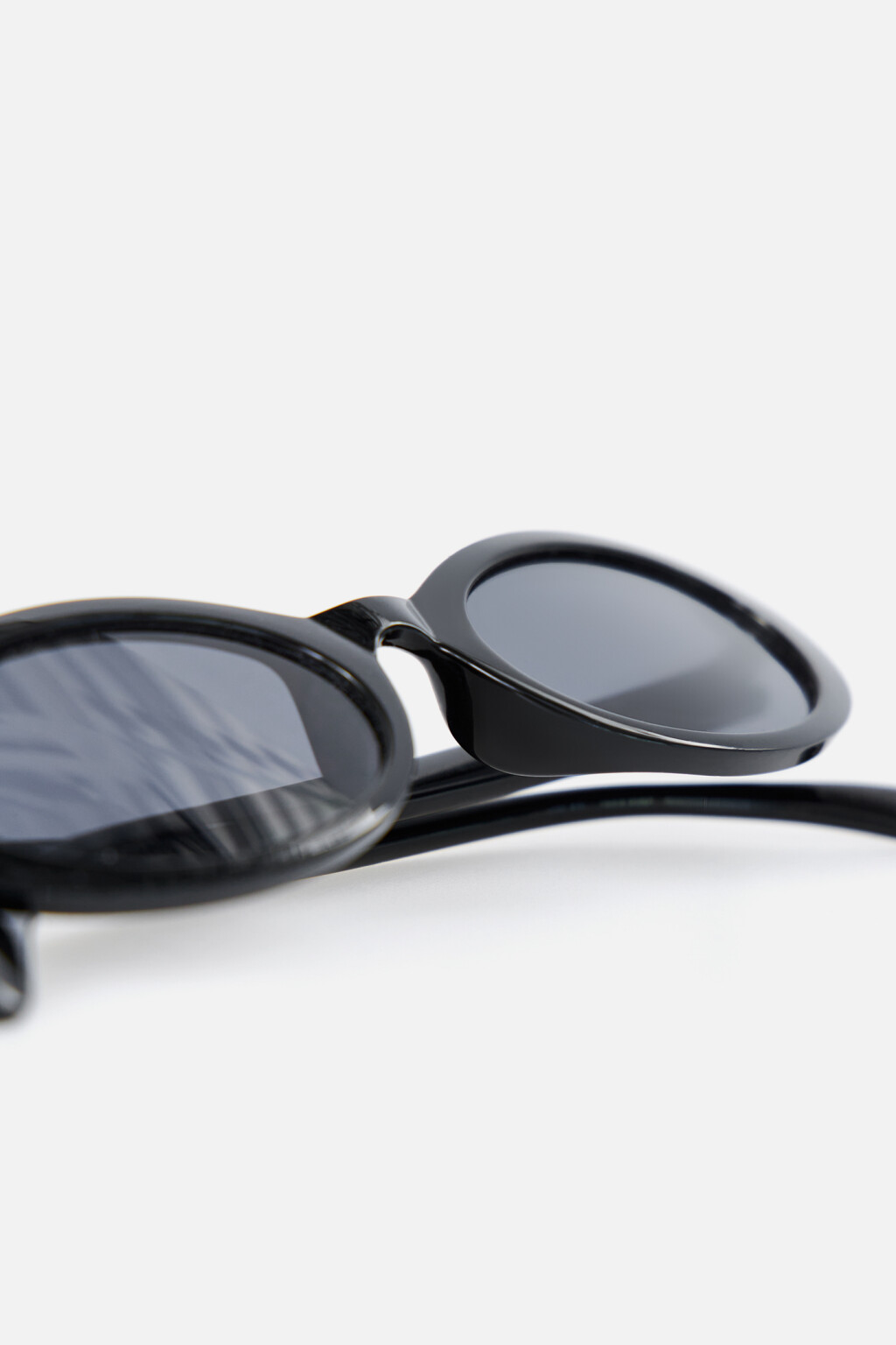 очки солнцезащитные женские - цвет черный - 4