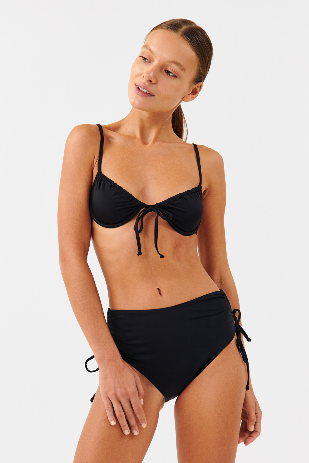 Трусики-хипстеры купальные с высокой посадкой - цвет черный - 3