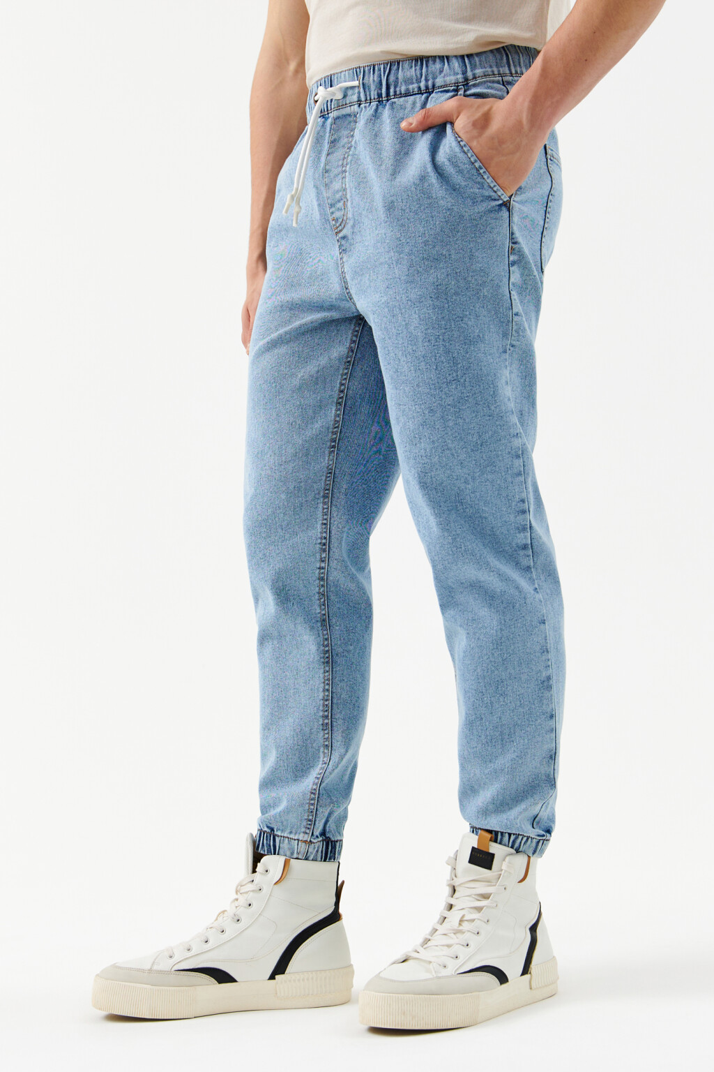 Джоггеры джинсовые с поясом на завязках - цвет голубой - 3