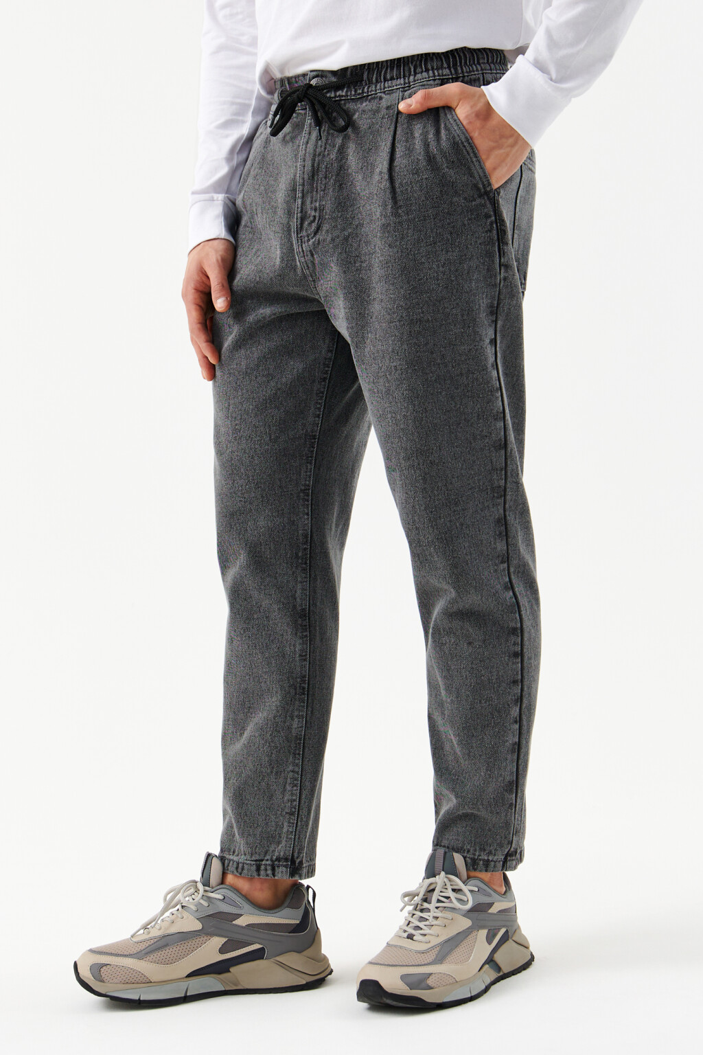 Джоггеры джинсовые с поясом на завязках - цвет серый - 3