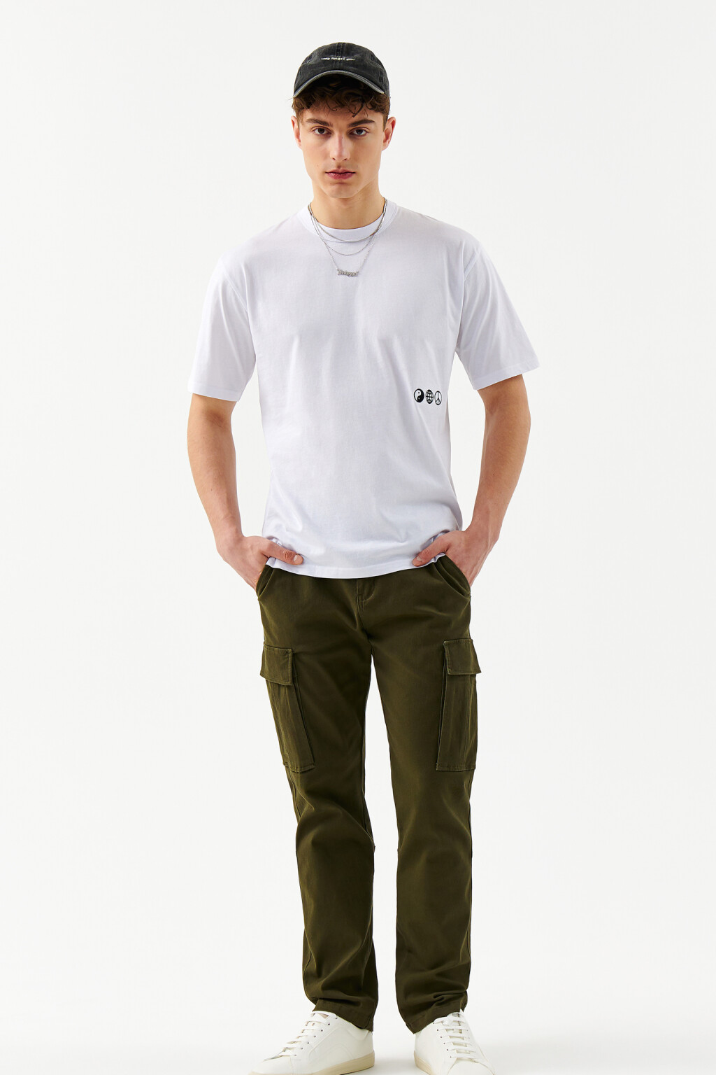 Футболка хлопковая с принтом-вышивкой - цвет белый - 4