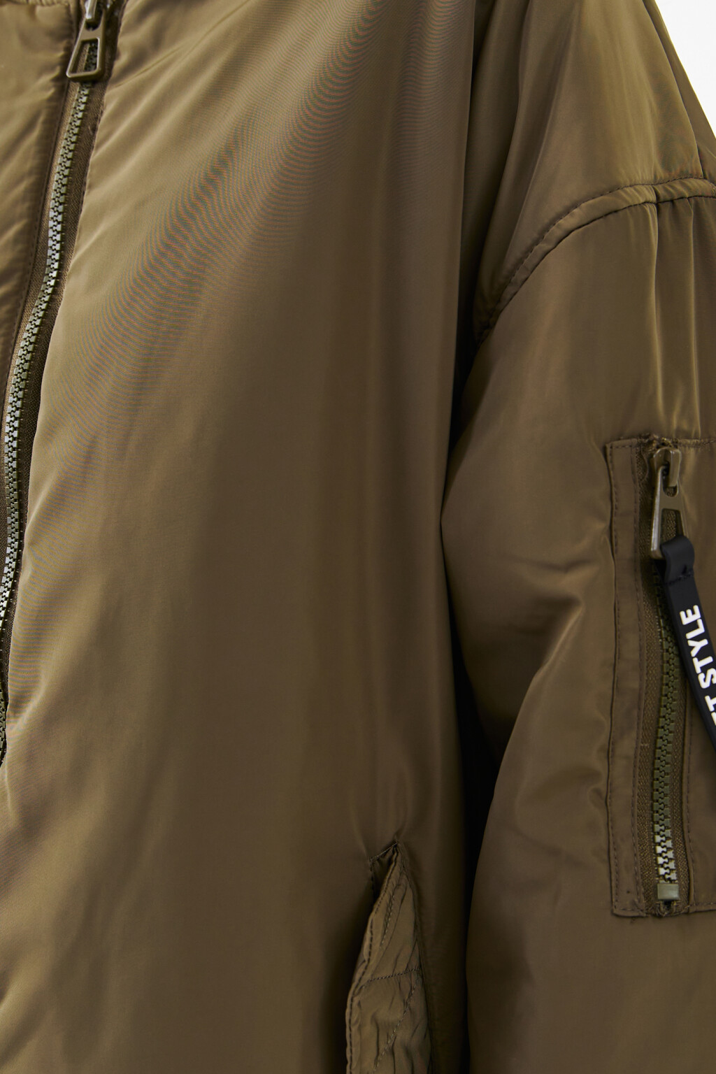 Куртка-бомбер утепленная oversize - цвет зеленый - 6