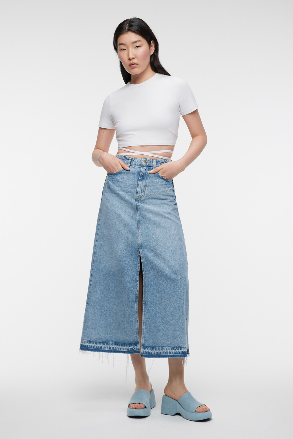 Топ-футболка хлопковый с открытой спиной и завязками - цвет белый - 4