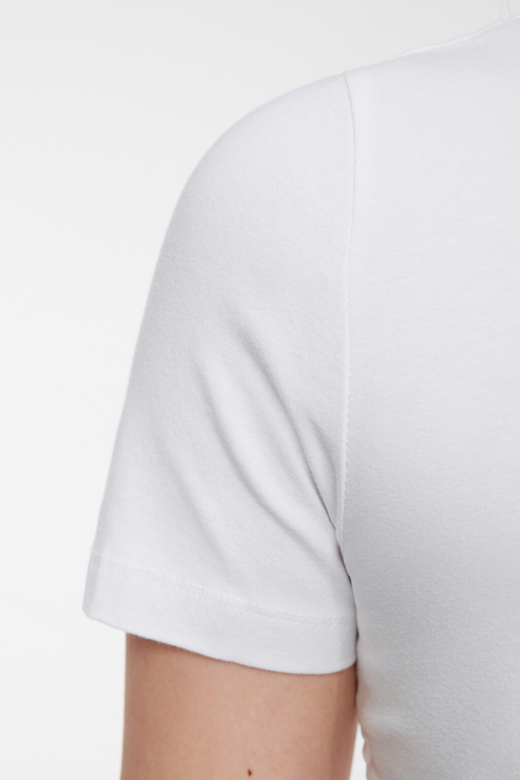 Топ-футболка хлопковый с открытой спиной и завязками - цвет белый - 5