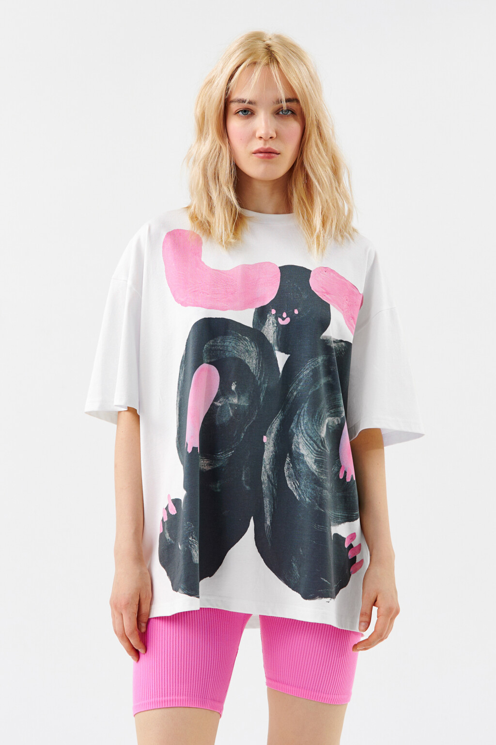 Футболка хлопковая oversize с принтом - цвет белый - 1