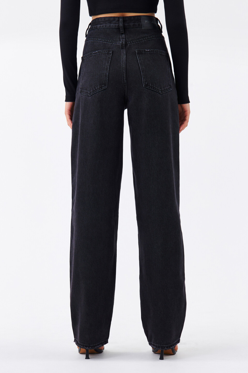 Джинсы широкие с рваными коленями - цвет черный - 3