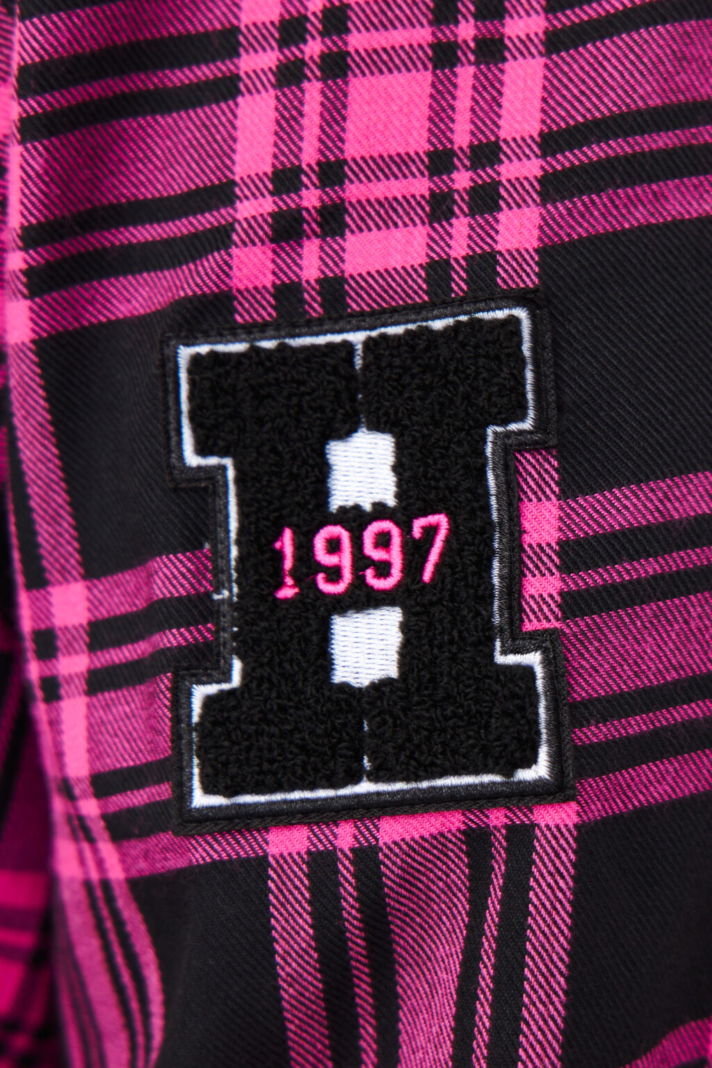 Рубашка укороченная с нашивками - цвет розовый - 5