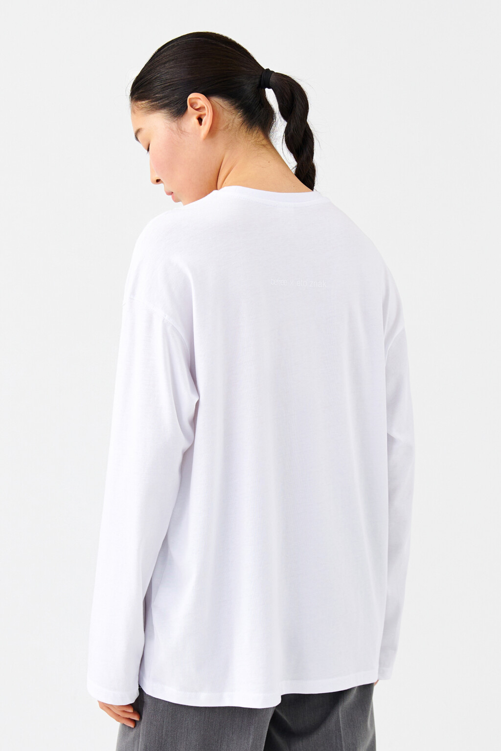 Лонгслив унисекс с принтом eto znak - цвет белый - 3