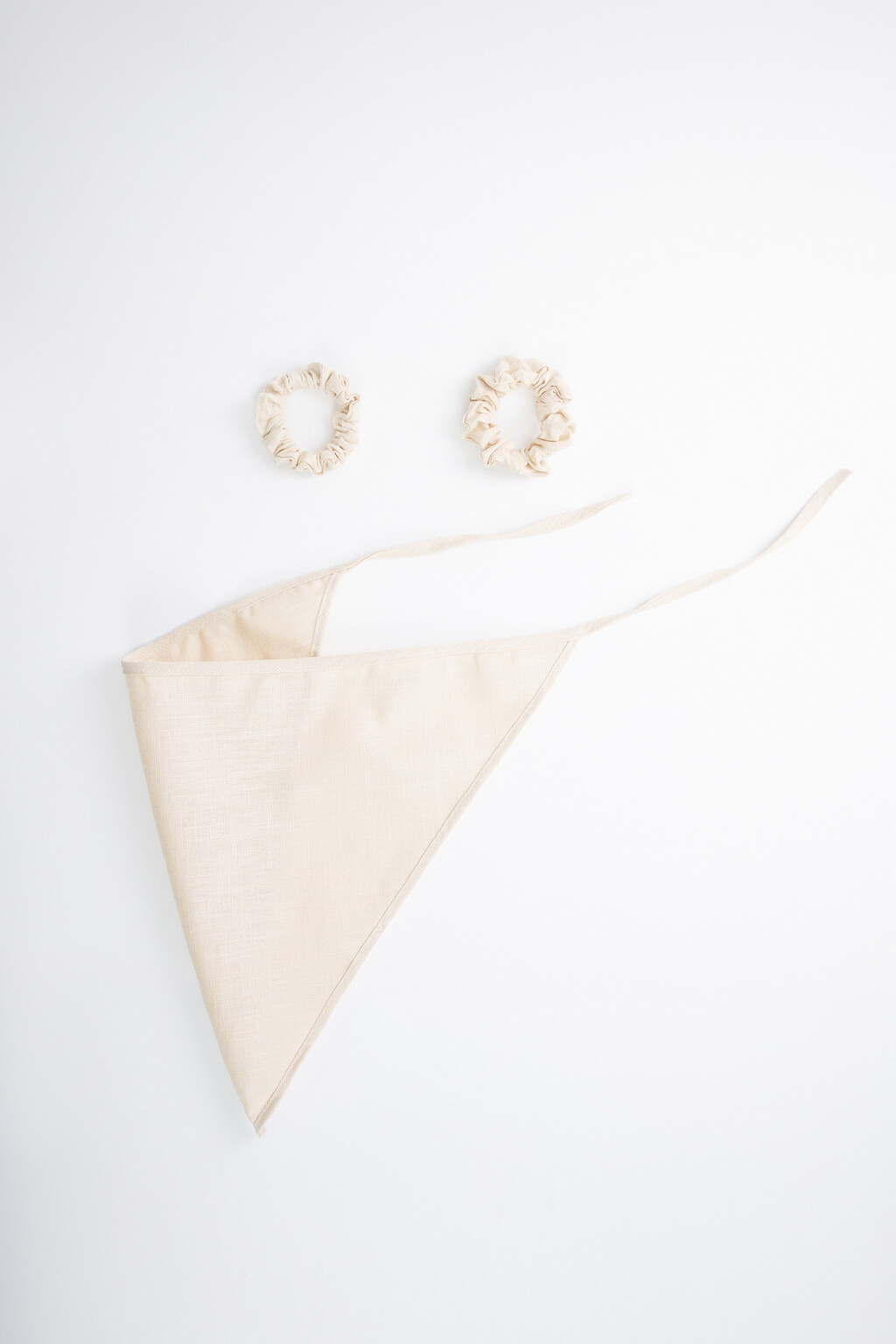 Набор из двух резинок и косынки из льняной ткани - цвет бежевый - 1