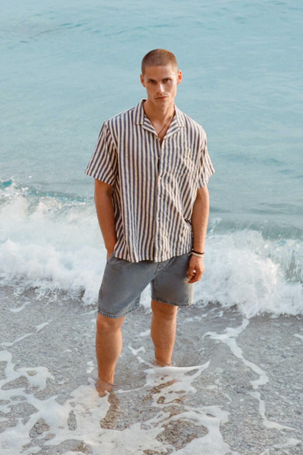 Шорты джинсовые прямые с поясом на завязках - цвет голубой - 7