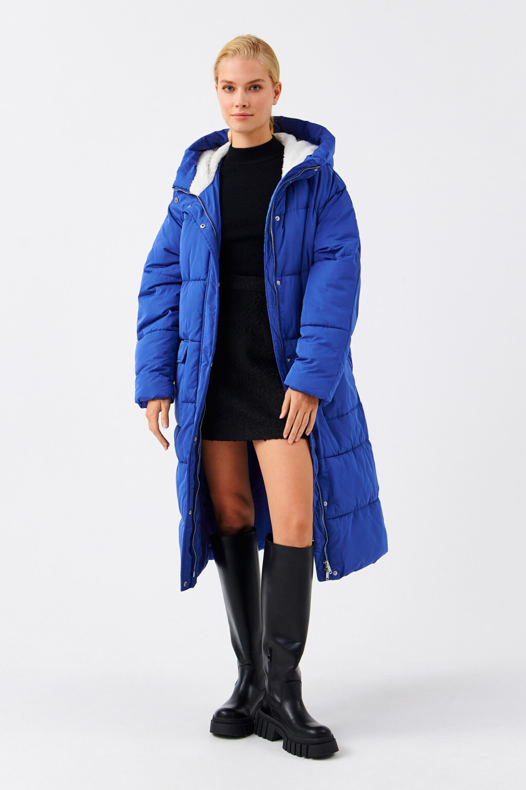 Пальто зимнее утепленное с капюшоном - цвет синий - 4