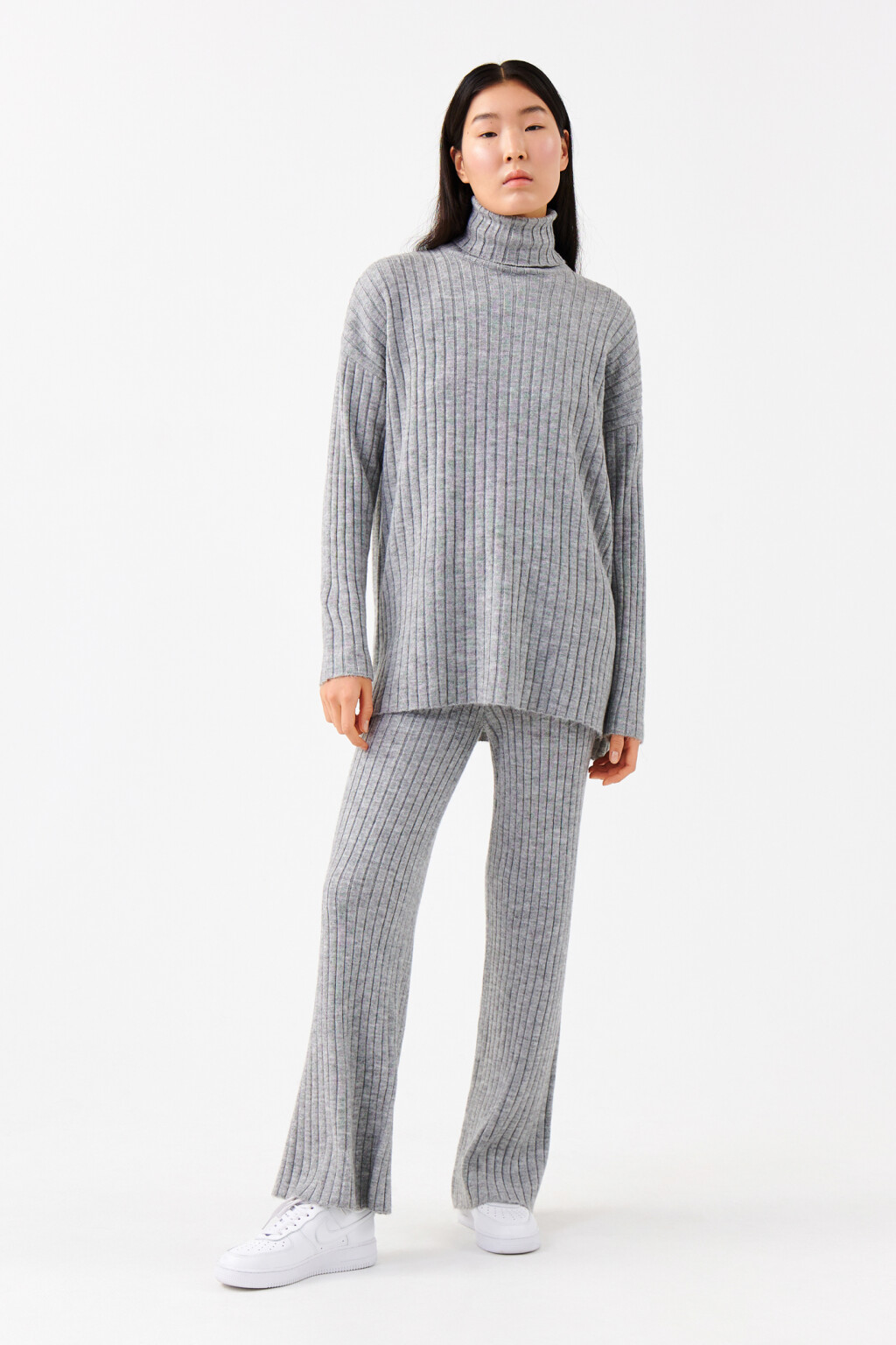 Свитер удлиненный с высоким воротником - цвет серый - 4