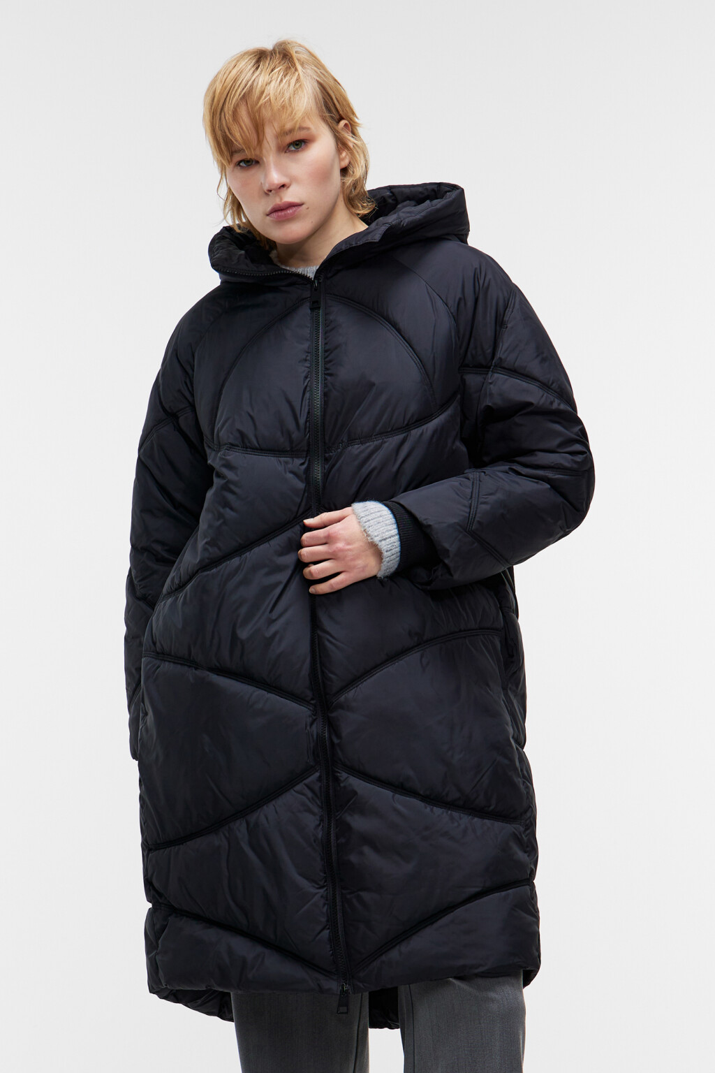 Пальто зимнее стеганое утепленное - цвет черный - 1