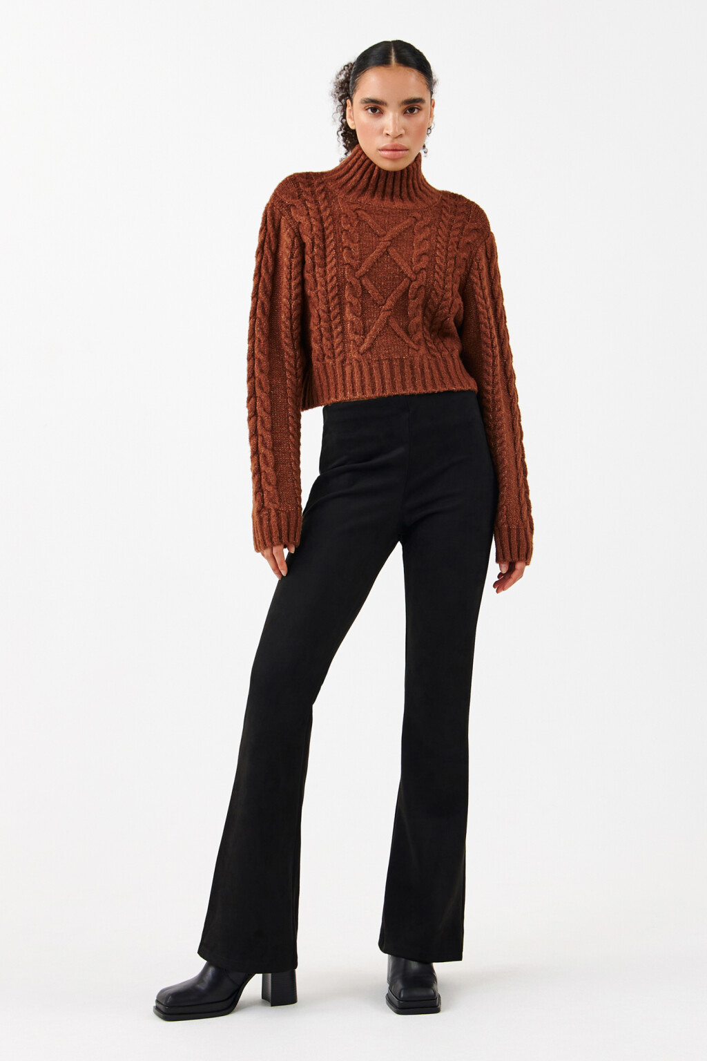 Брюки клеш замшевые с высокой посадкой - цвет черный - 4