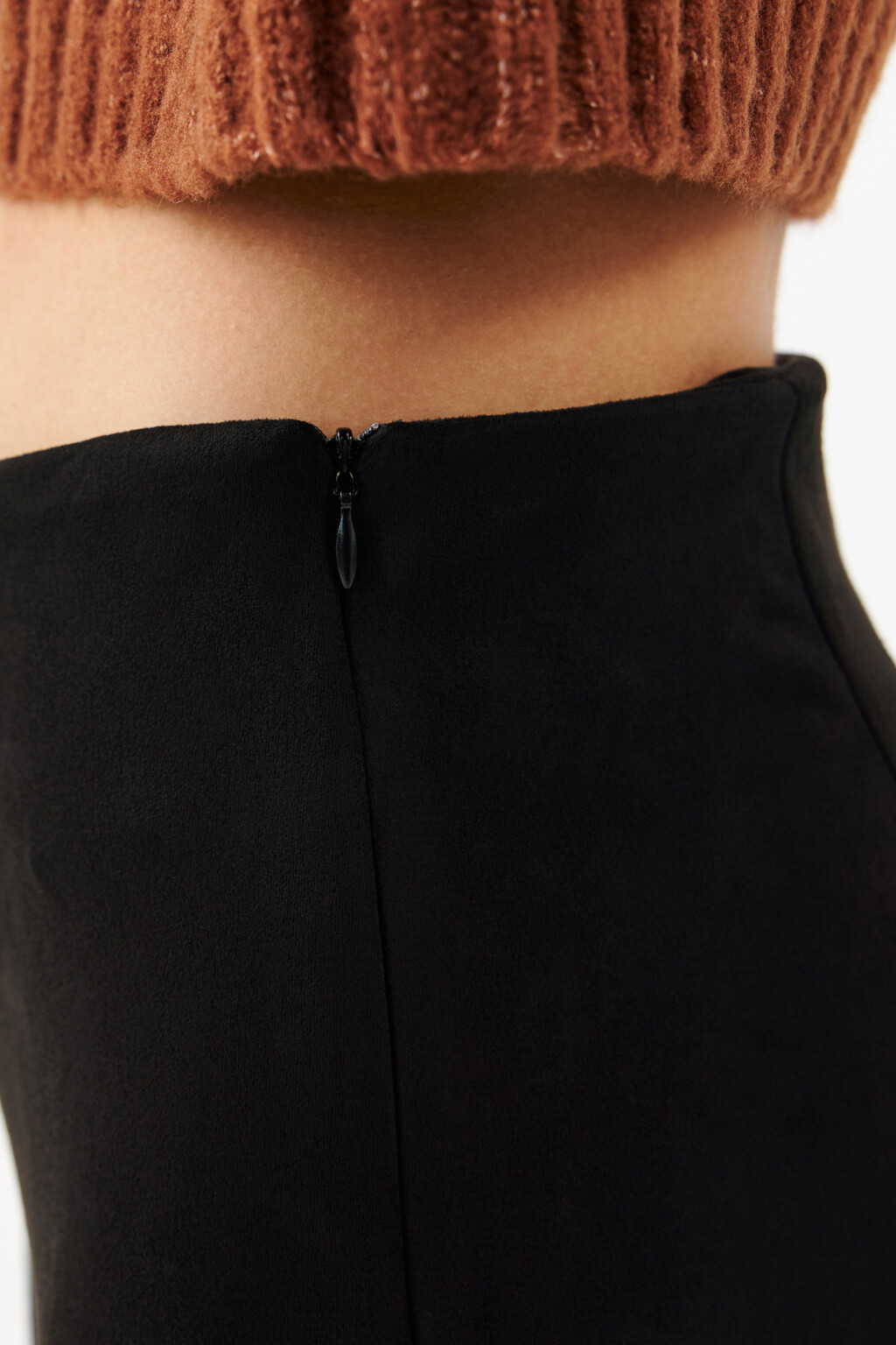 Брюки клеш замшевые с высокой посадкой - цвет черный - 6