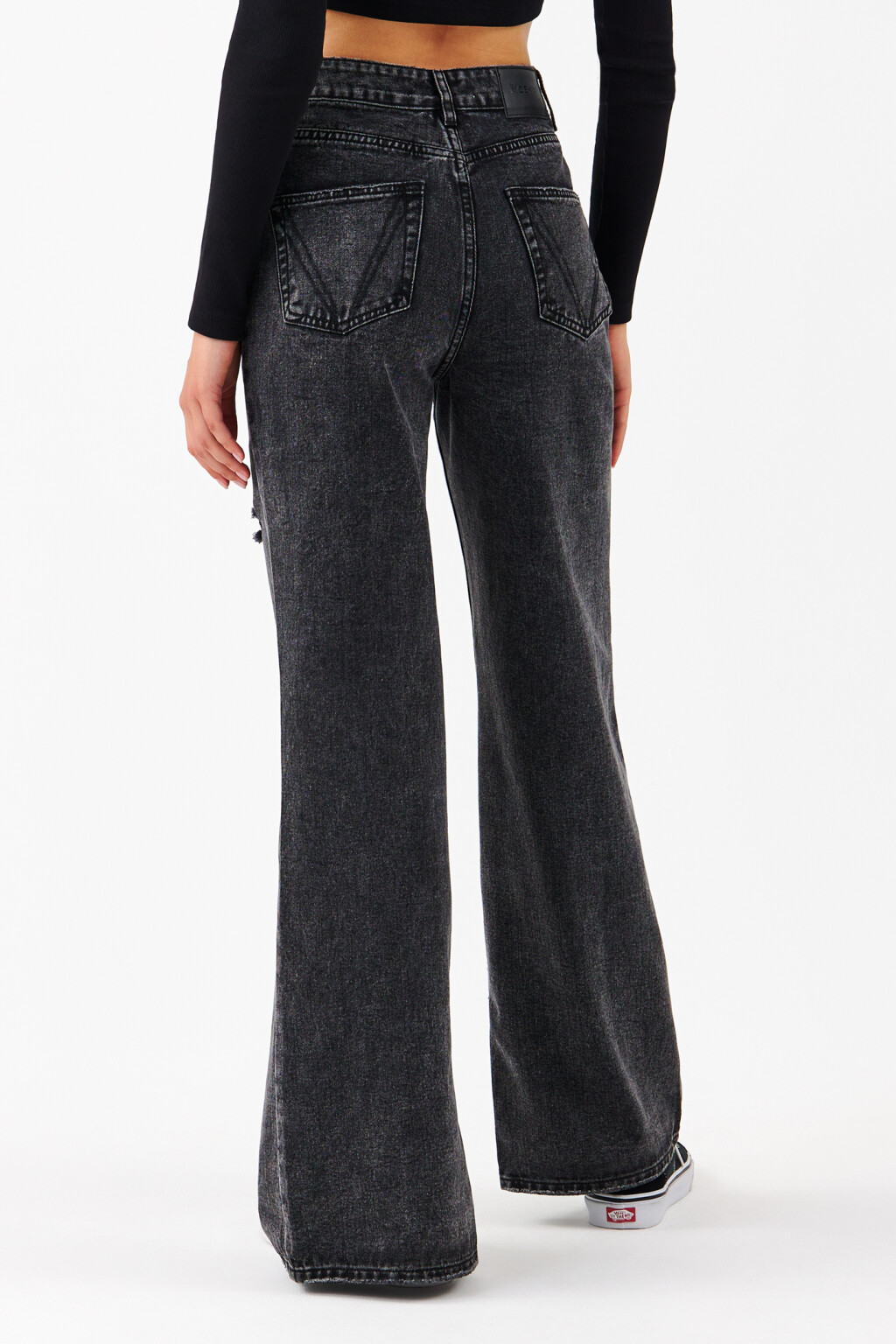 Джинсы широкие с разрезами - цвет серый - 3