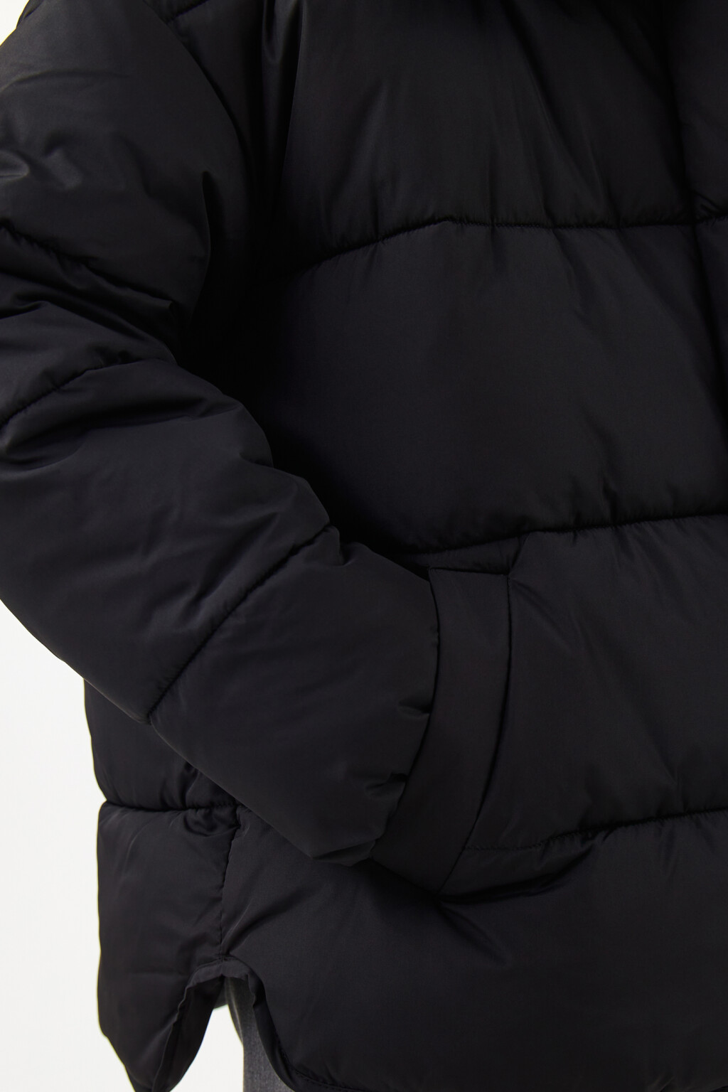 Куртка oversize стеганая с капюшоном - цвет черный - 6