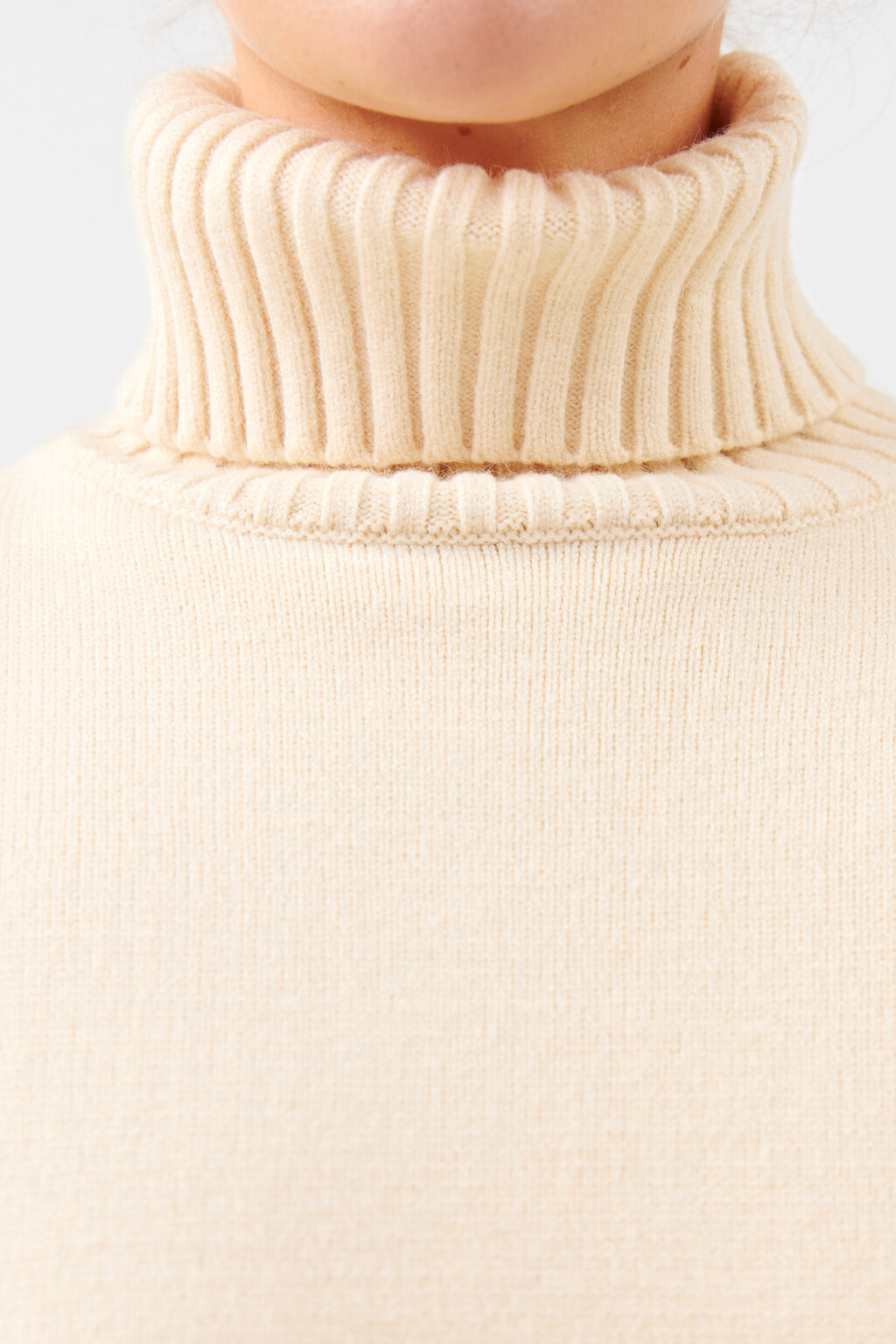 Свитер SWEATER свободный с боковыми разрезами - цвет белый - 5