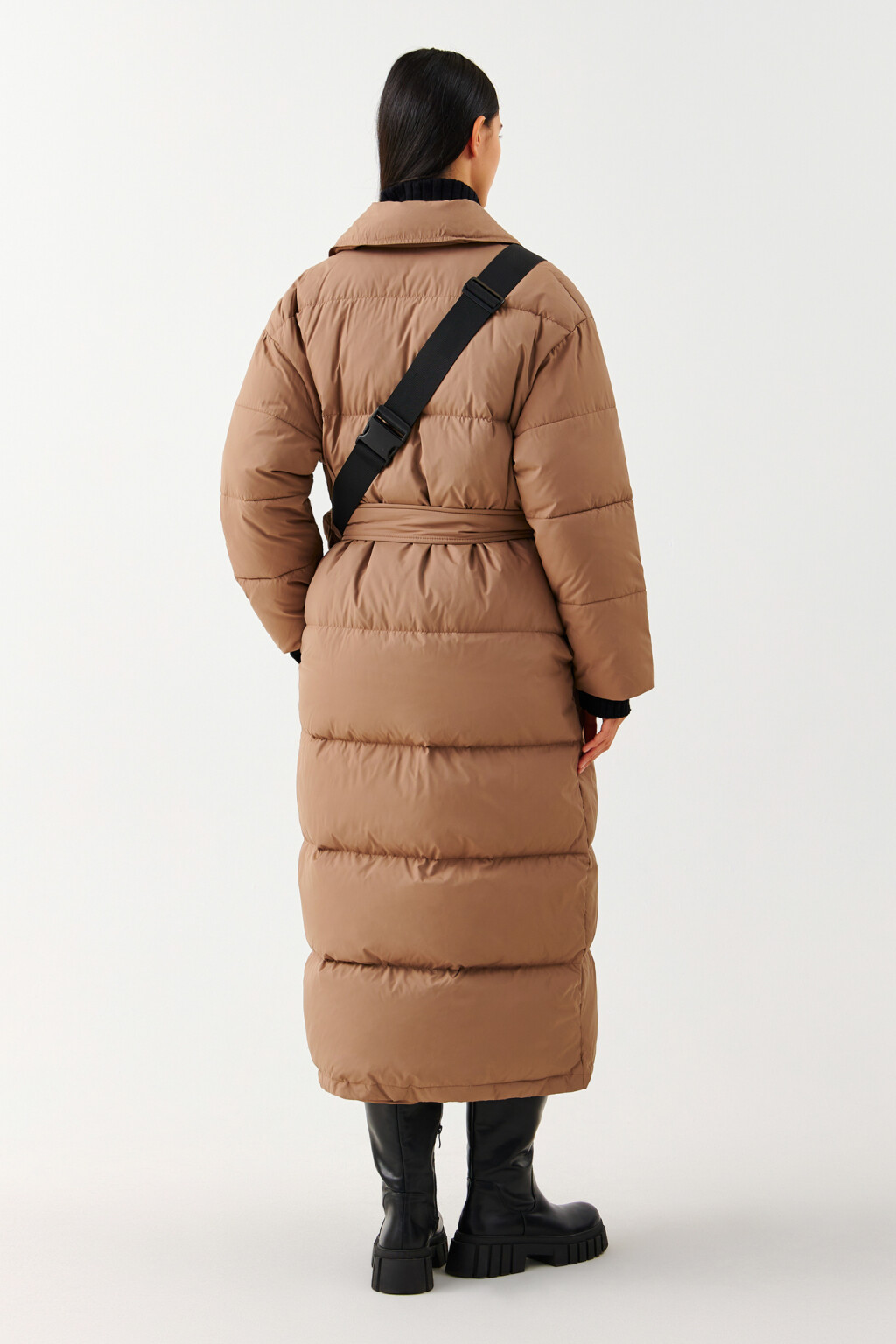 Пальто на натуральном утеплителе с сумкой - цвет коричневый - 3