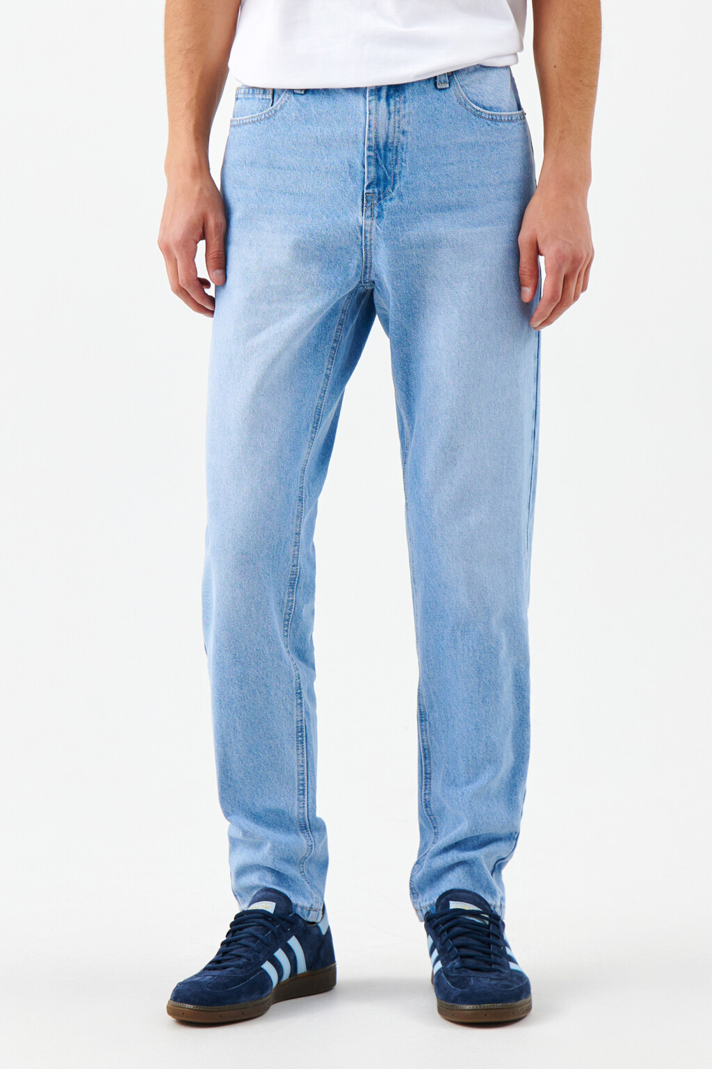 Джинсы зауженные базовые со средней посадкой - цвет голубой - 2