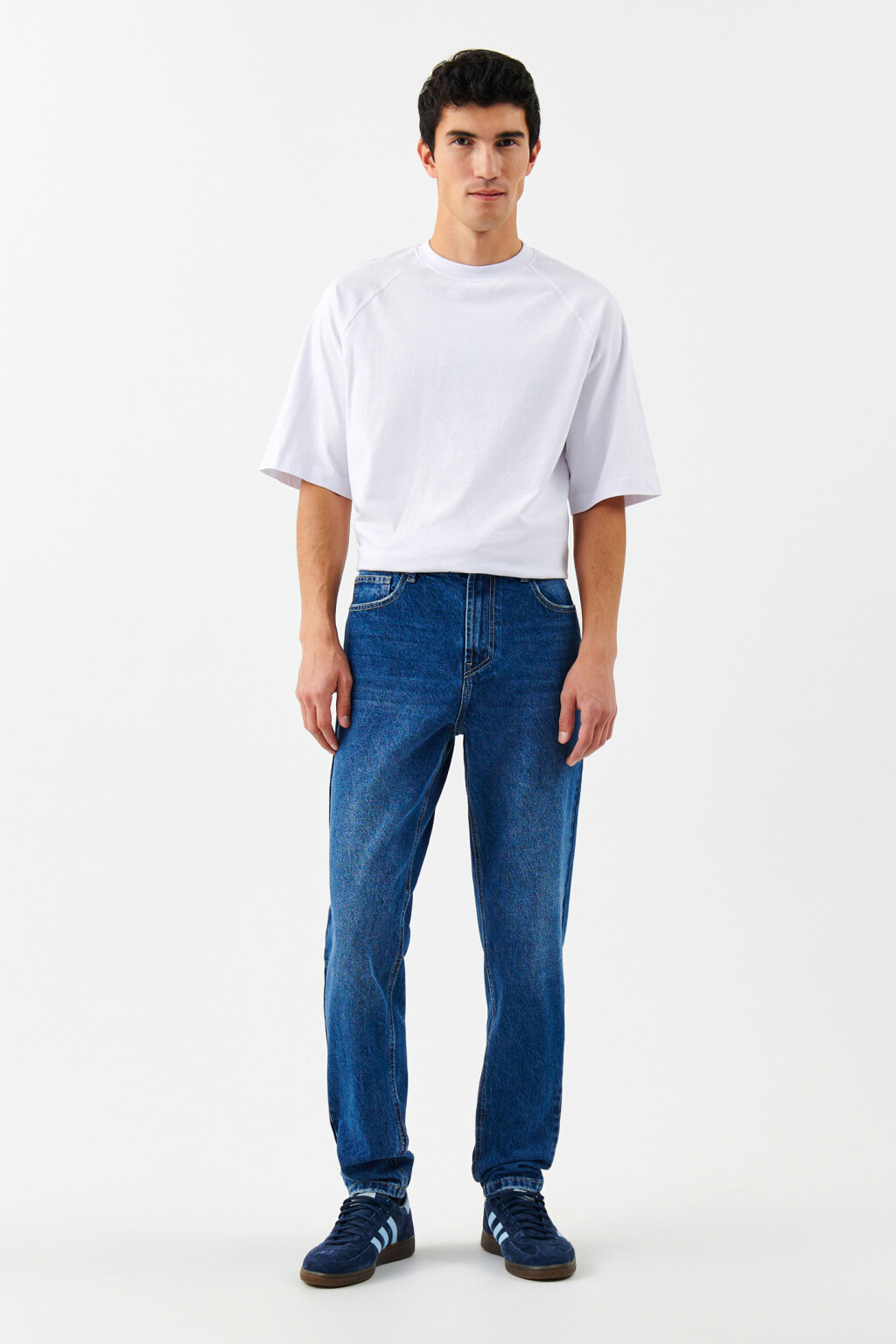 Джинсы зауженные базовые со средней посадкой - цвет голубой - 1