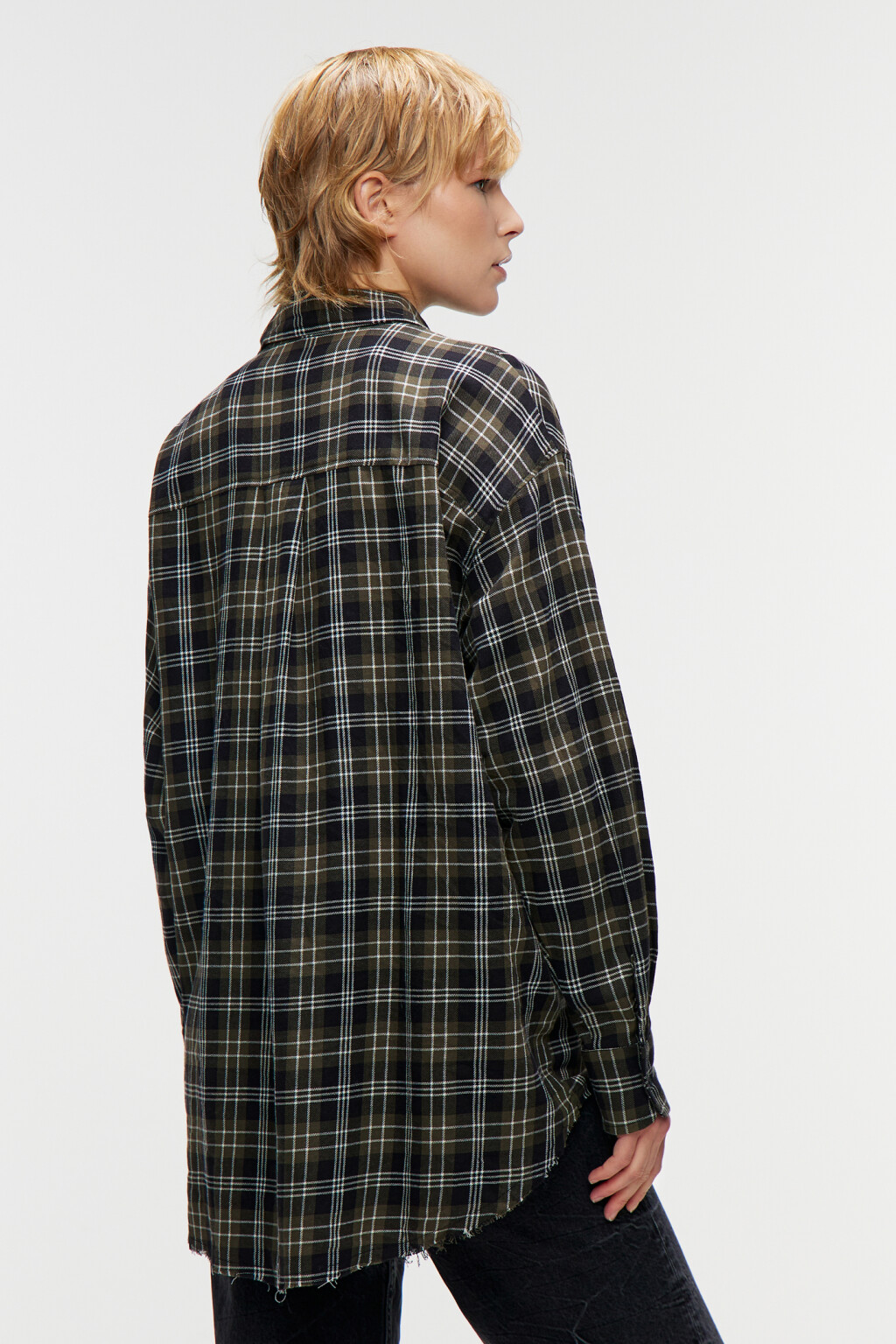 Рубашка oversize хлопковая с выбеленным эффектом - цвет зеленый - 3