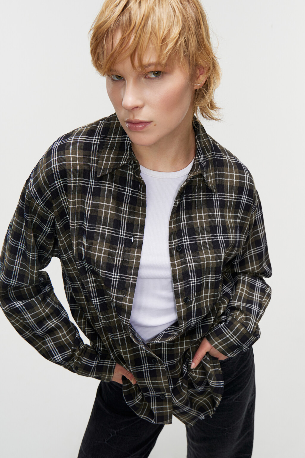 Рубашка oversize хлопковая с выбеленным эффектом - цвет зеленый - 7