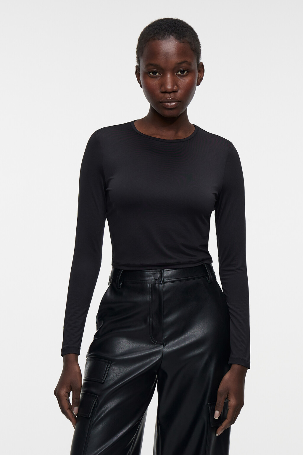 Лонгслив спортивный укороченный облегающий - цвет черный - 1