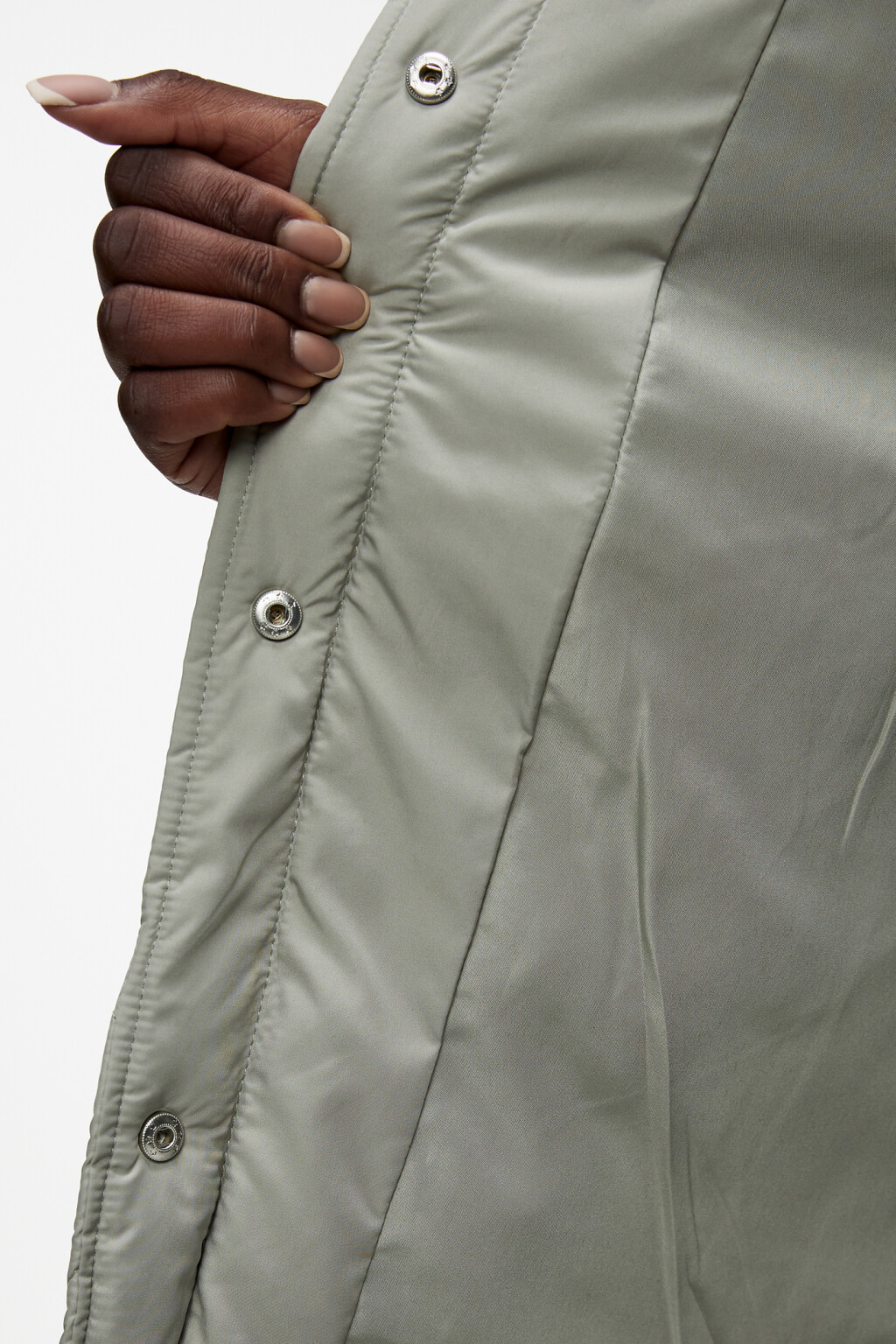 Куртка стеганая утепленная с капюшоном и поясом - цвет зеленый - 6