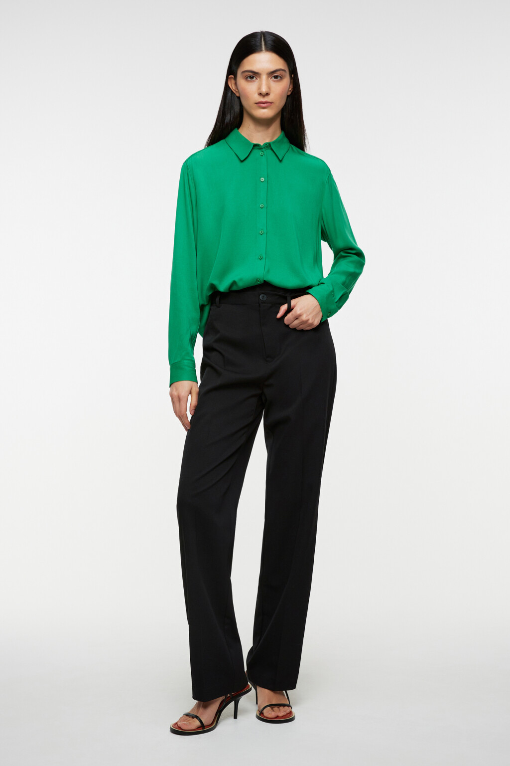 Блузка-рубашка ViShirt базовая из вискозы - цвет зеленый - 4