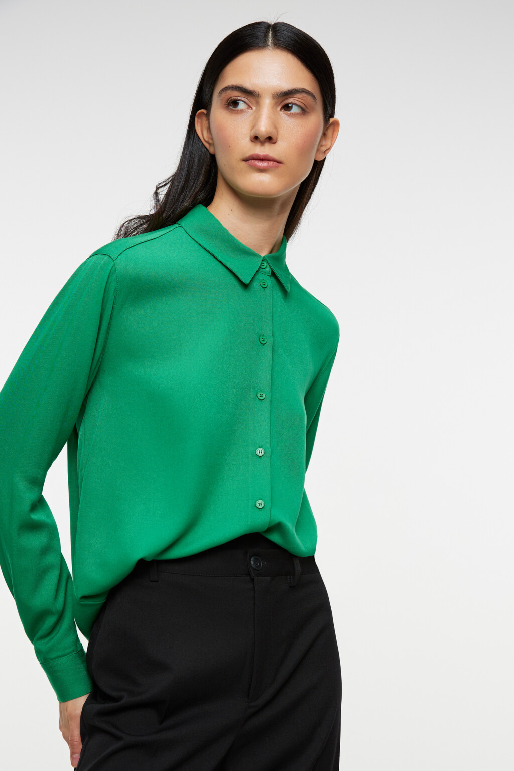 Блузка-рубашка ViShirt базовая из вискозы - цвет зеленый - 7