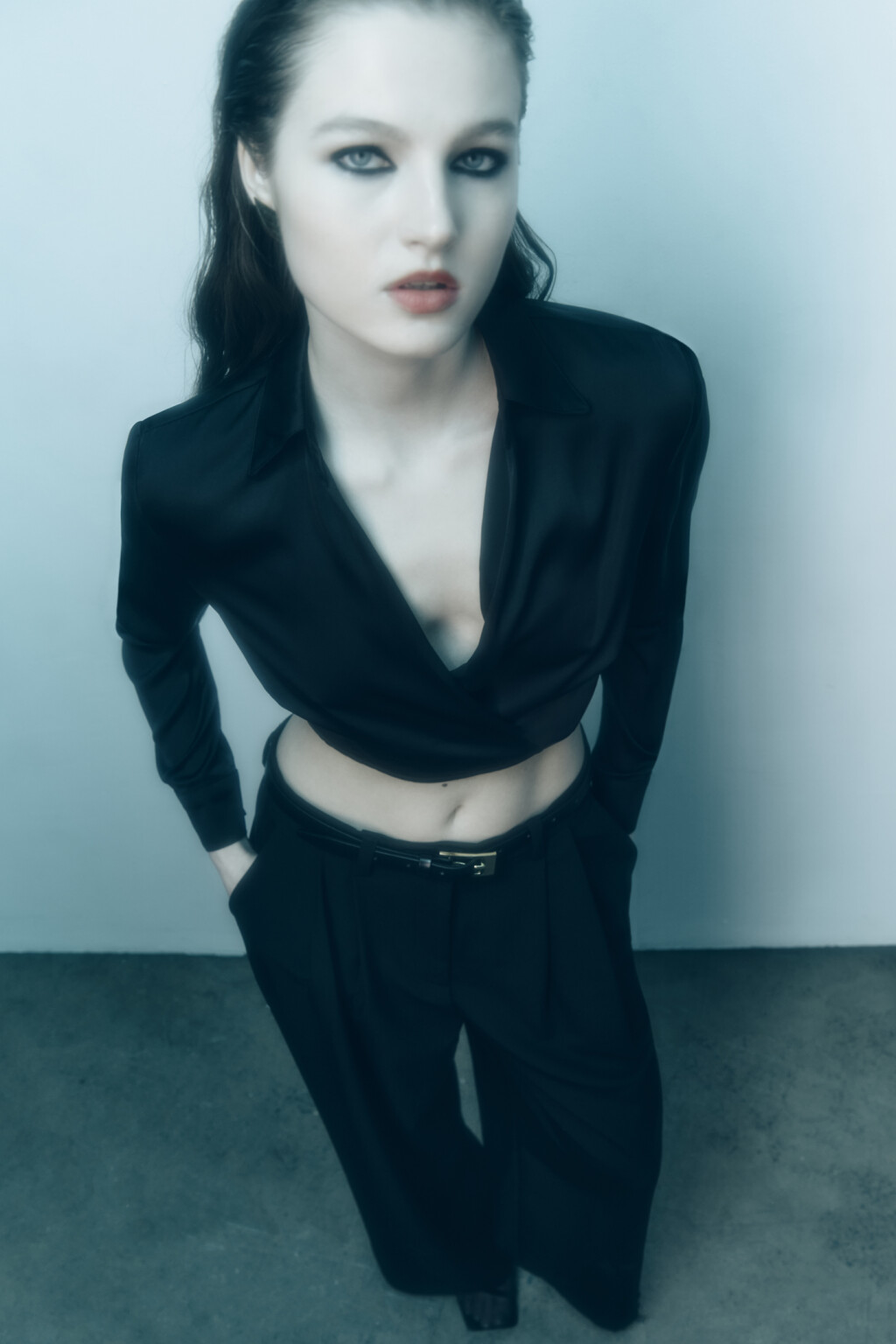 Брюки костюмные широкие с высокой посадкой - цвет черный - 7