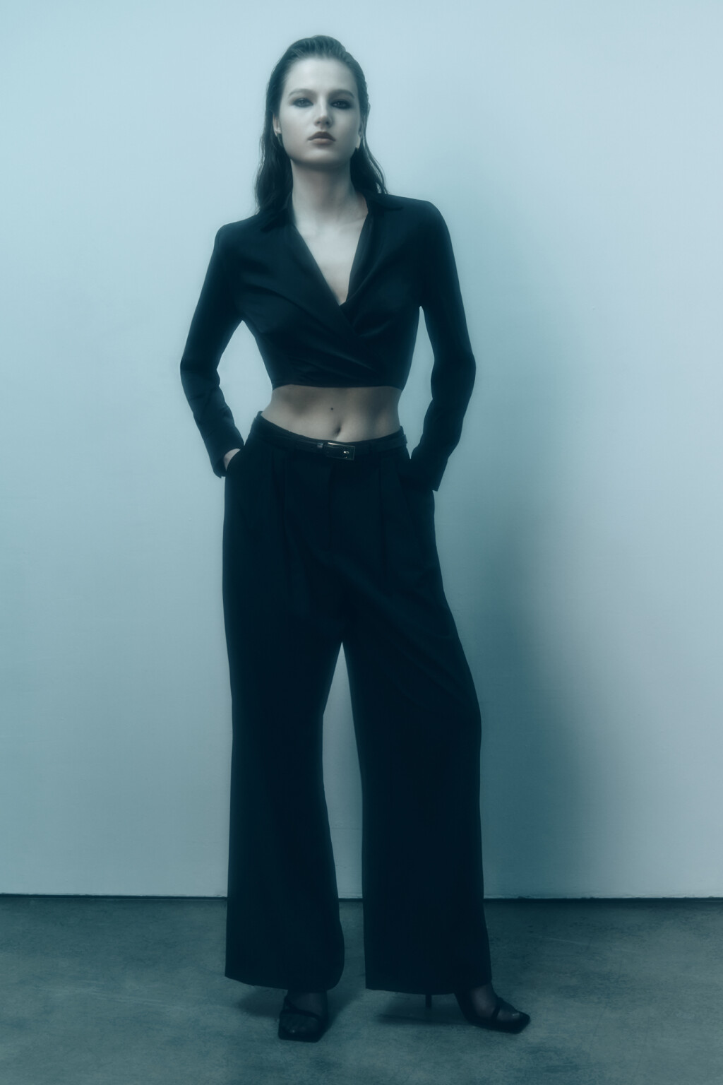 Брюки костюмные широкие с высокой посадкой - цвет черный - 8