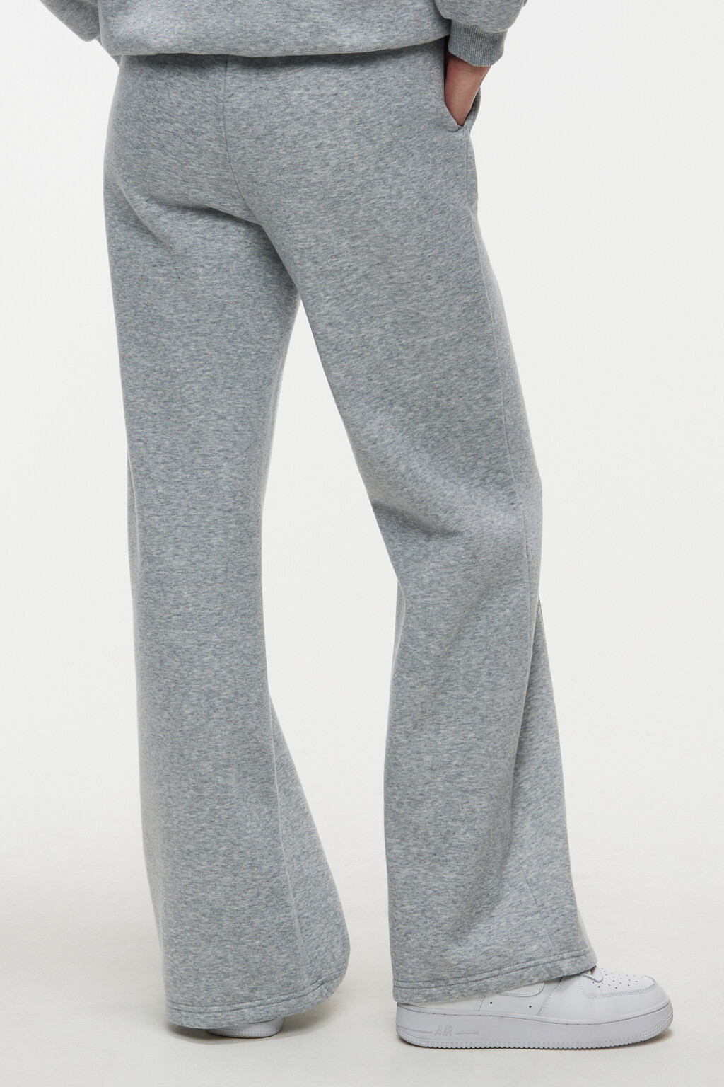 Брюки трикотажные широкие с поясом-резинкой - цвет серый - 3