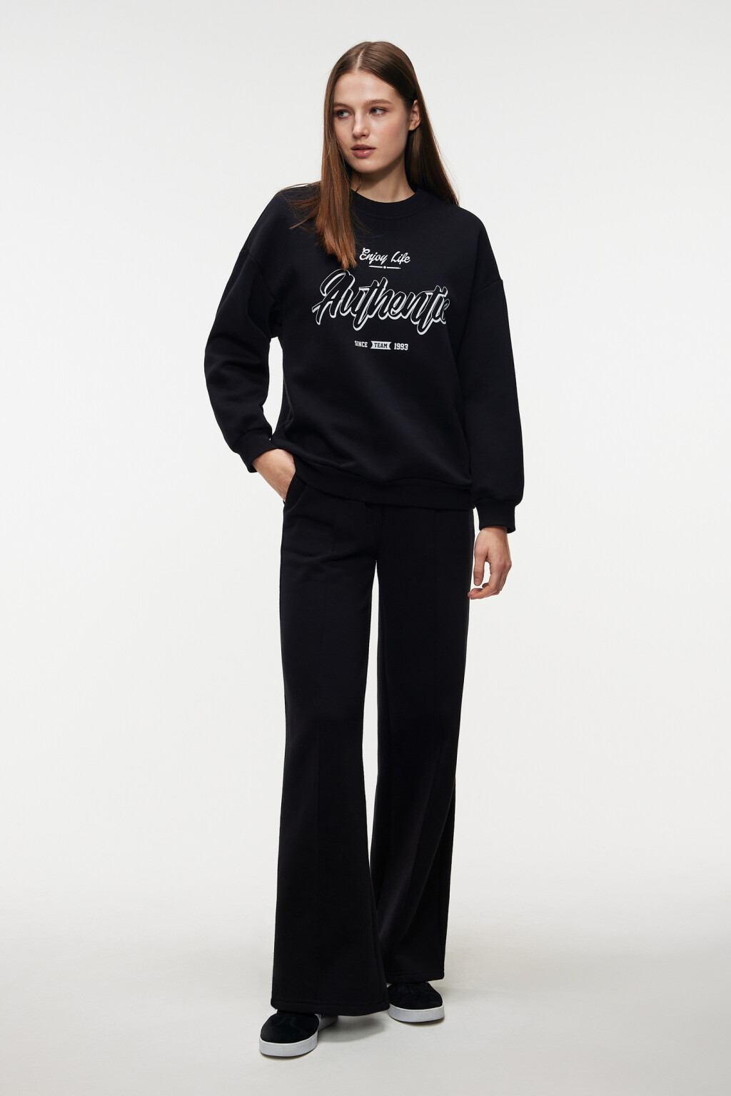 Свитшот хлопковый с принтом-надписью - цвет черный - 4