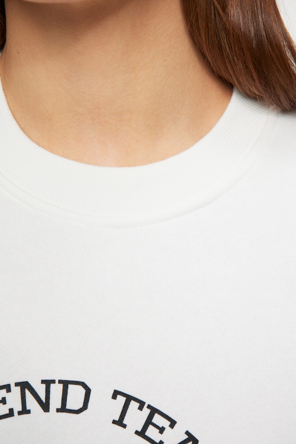 Свитшот хлопковый с принтом-надписью - цвет белый - 5