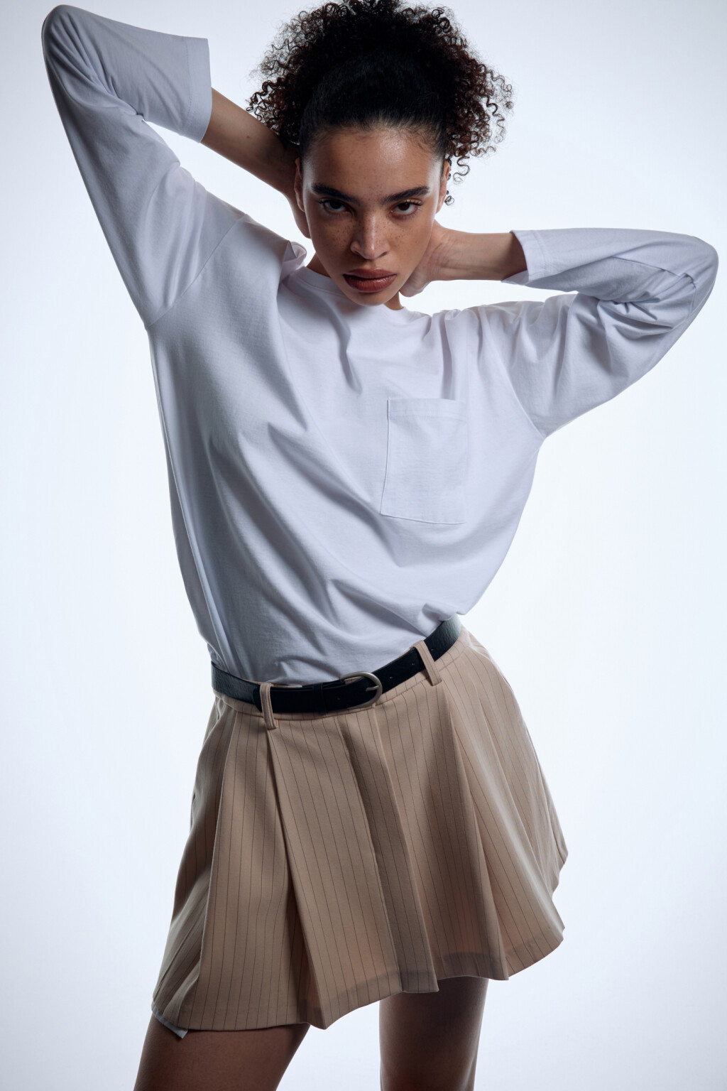 Лонгслив oversize хлопковый с нагрудным карманом - цвет белый - 10