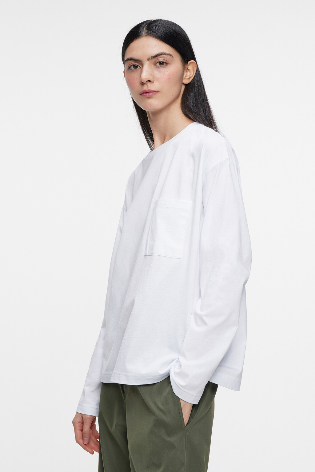 Лонгслив oversize хлопковый с нагрудным карманом - цвет белый - 2