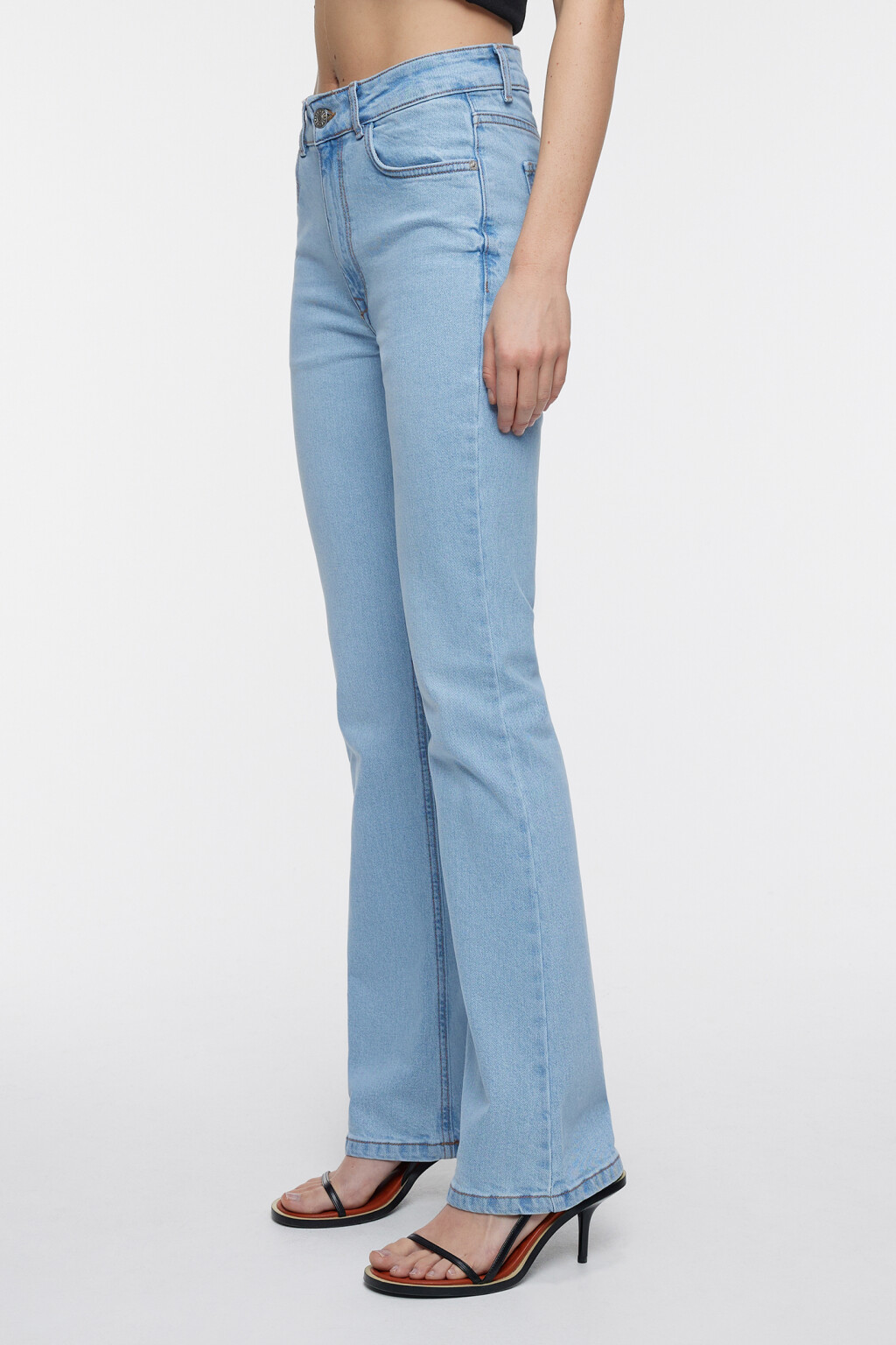 Джинсы клеш облегающие со средней посадкой - цвет голубой - 2