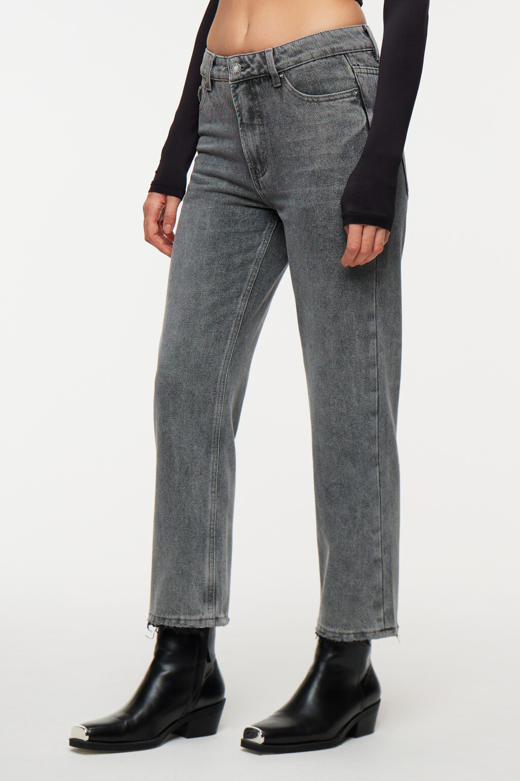 Джинсы-бойфренды потертые с низкой посадкой - цвет серый - 2