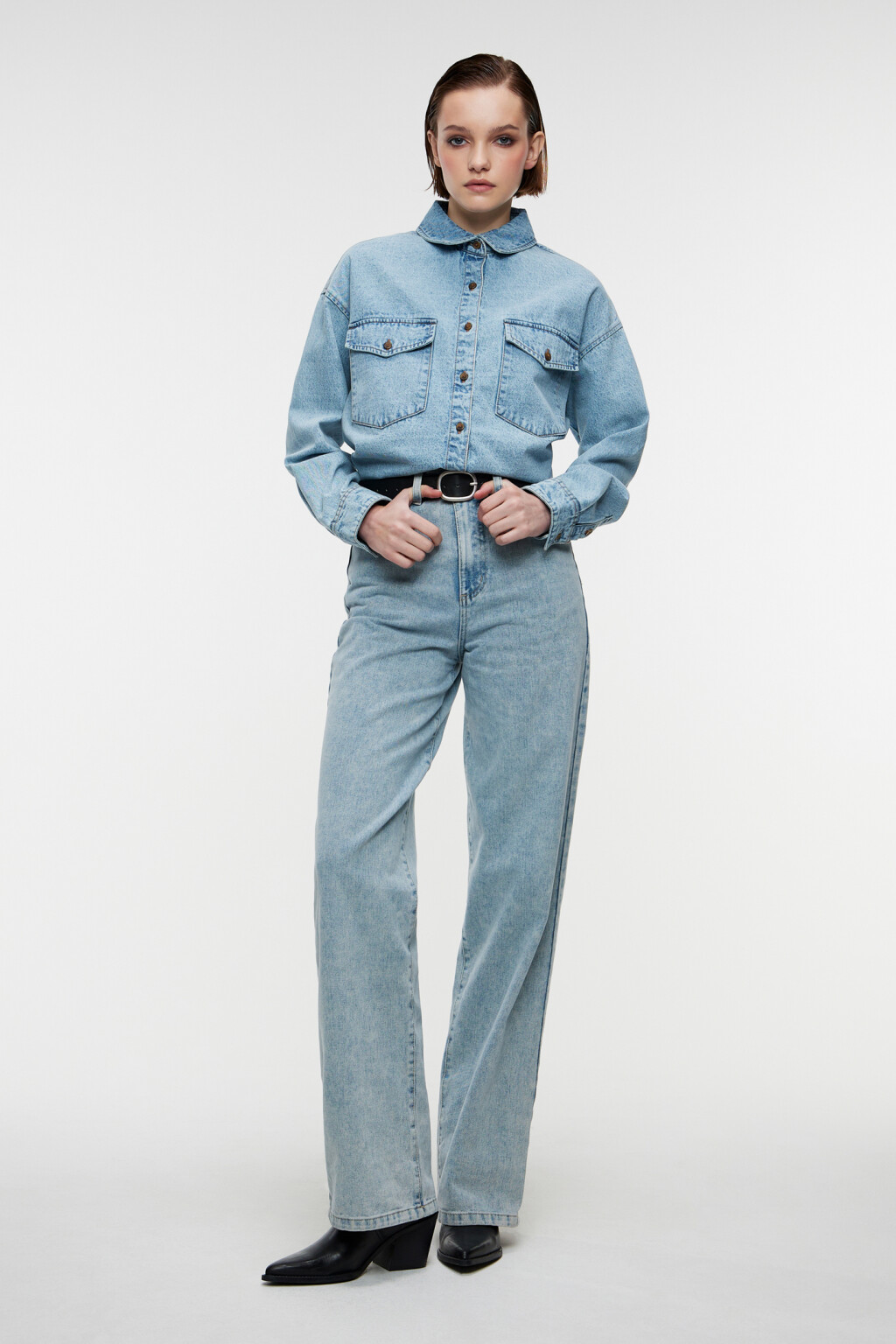 Рубашка oversize джинсовая с нагрудными карманами - цвет голубой - 8