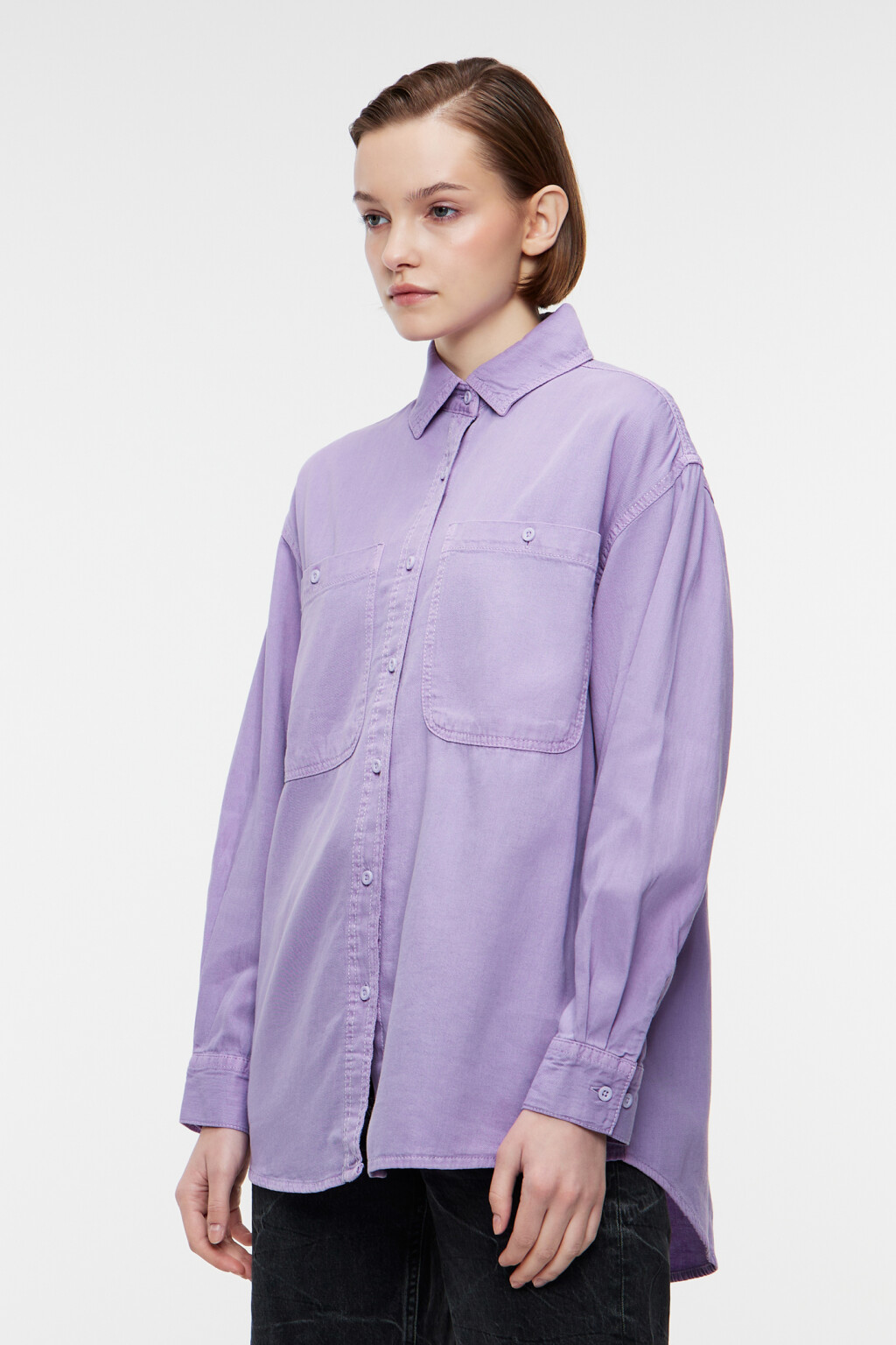 Рубашка oversize джинсовая с нагрудными карманами - цвет сиреневый - 2