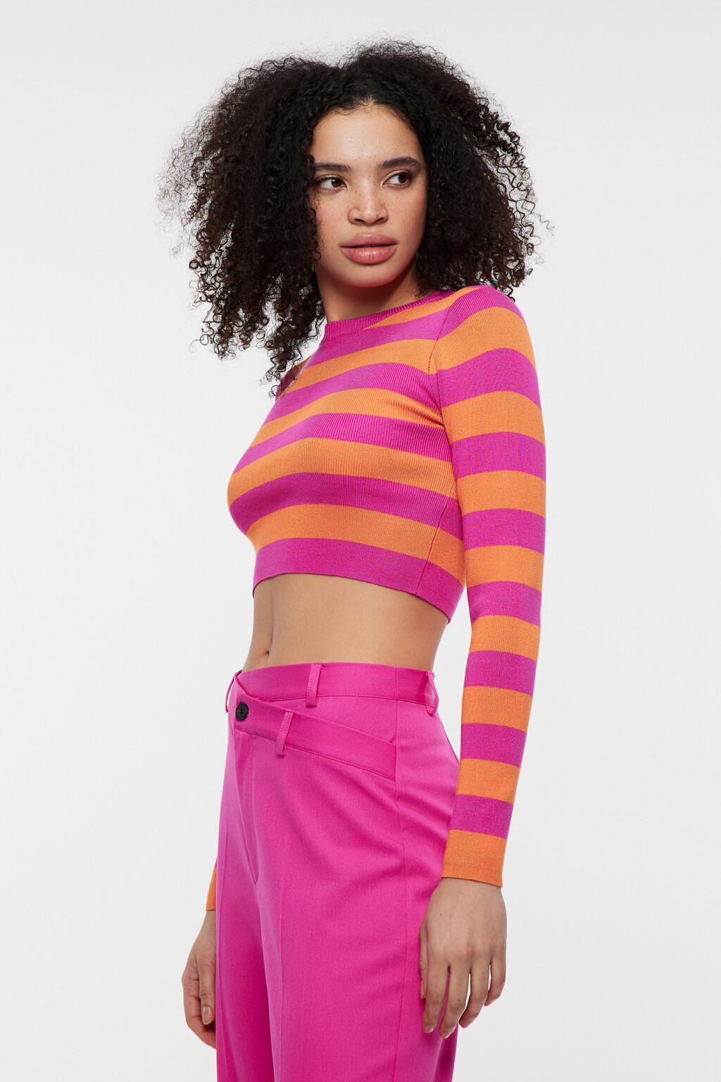 Лонгслив вискозный облегающий тонкой вязки в рубчик - цвет красный - 2