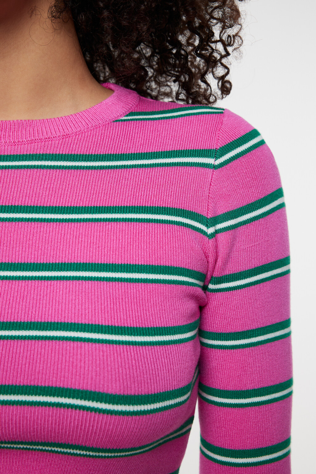 Лонгслив вискозный облегающий тонкой вязки в рубчик - цвет мультиколор - 5