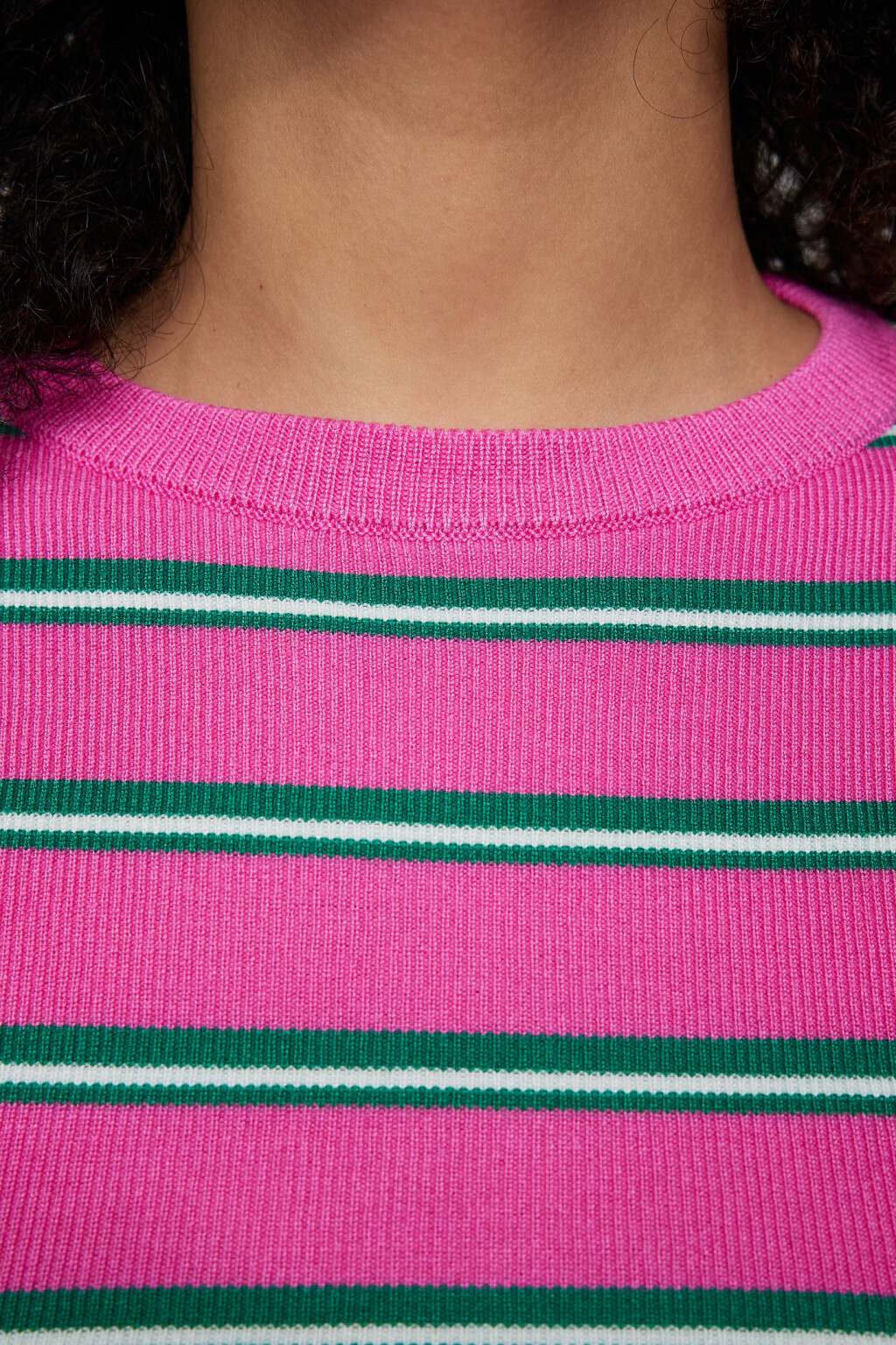 Лонгслив вискозный облегающий тонкой вязки в рубчик - цвет мультиколор - 6