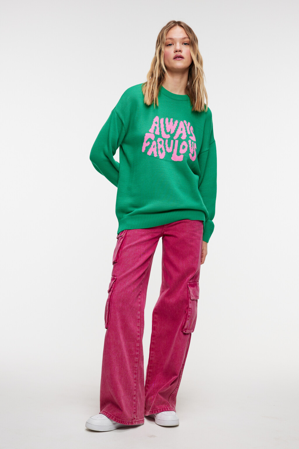 Джемпер oversize тонкой вязки с принтом-надписью - цвет зеленый - 4