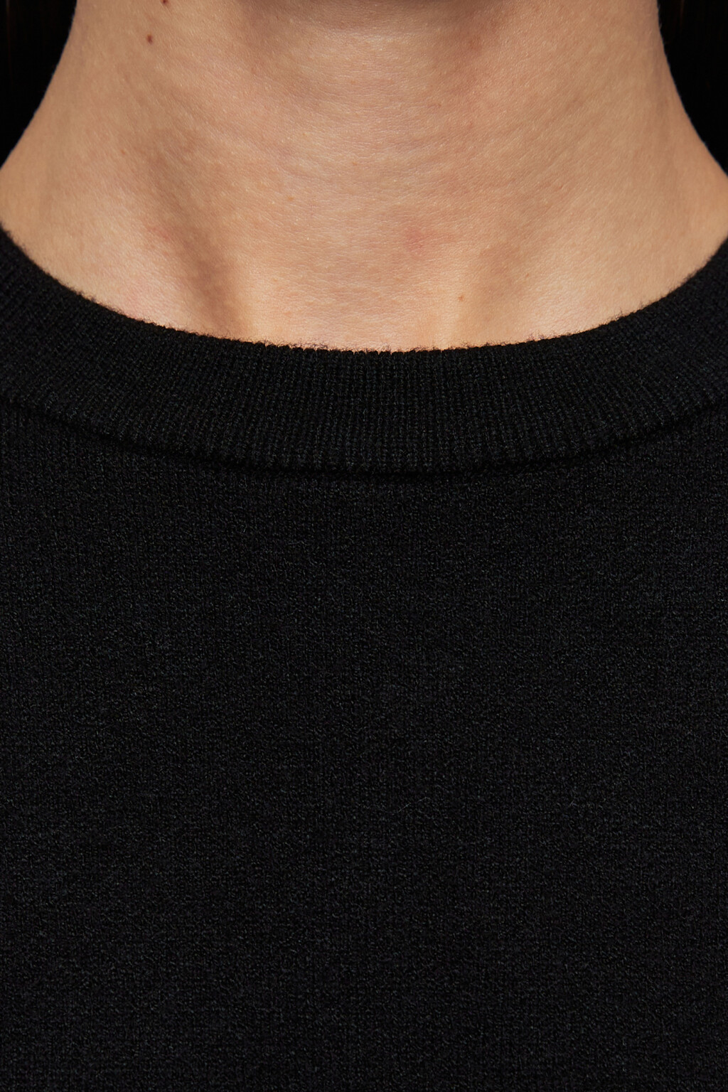 Платье мини облегающее вискозное тонкой вязки - цвет черный - 5