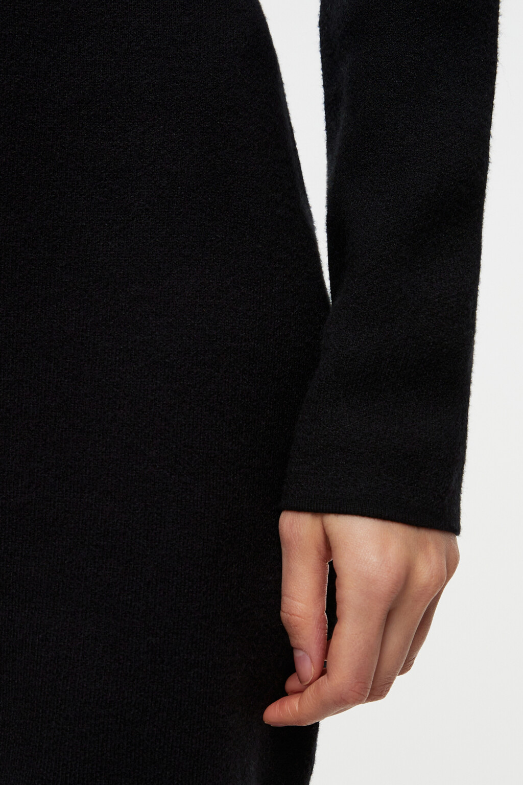 Платье мини облегающее вискозное тонкой вязки - цвет черный - 7