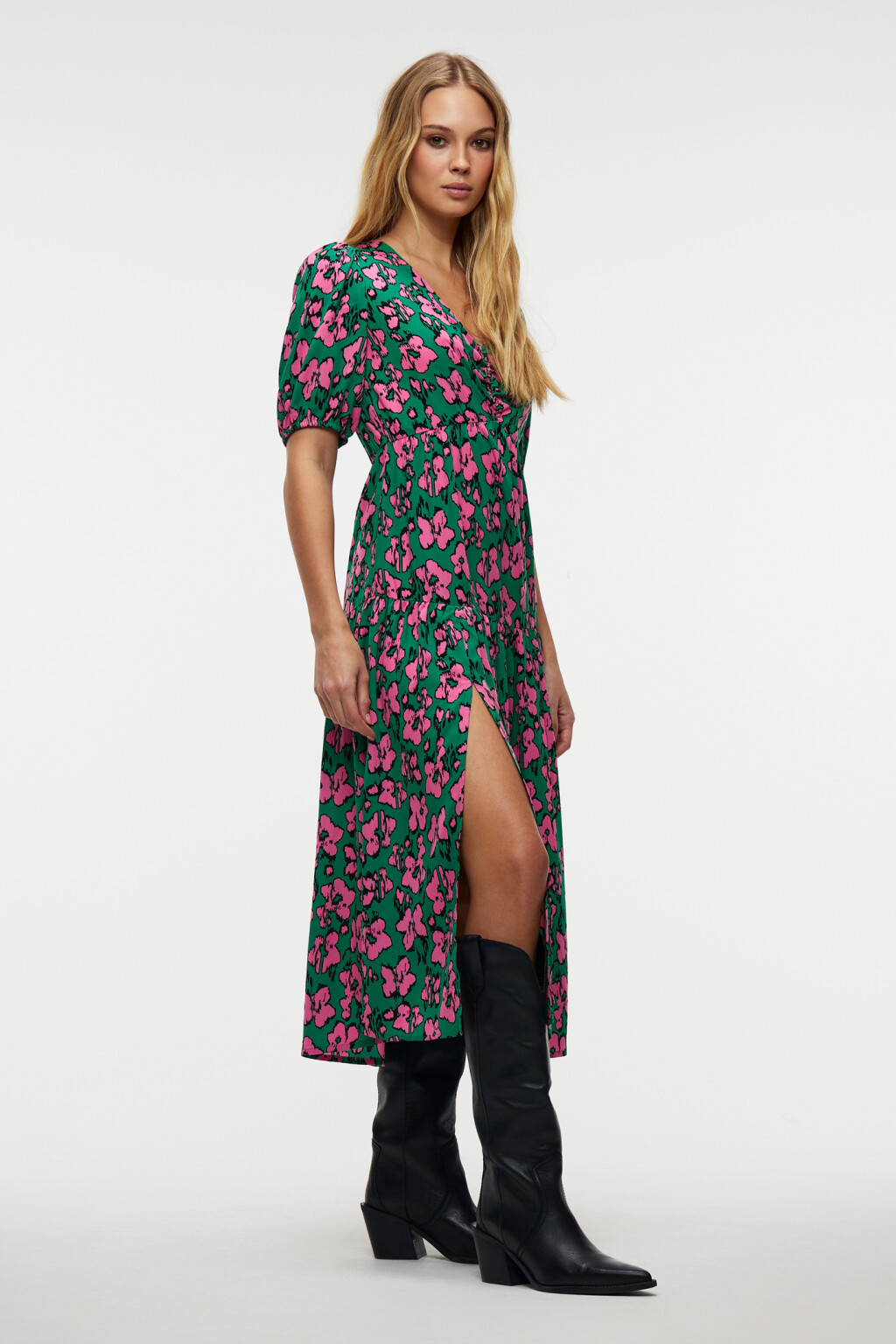 Платье миди приталенное с разрезом на бедре - цвет мультиколор - 2