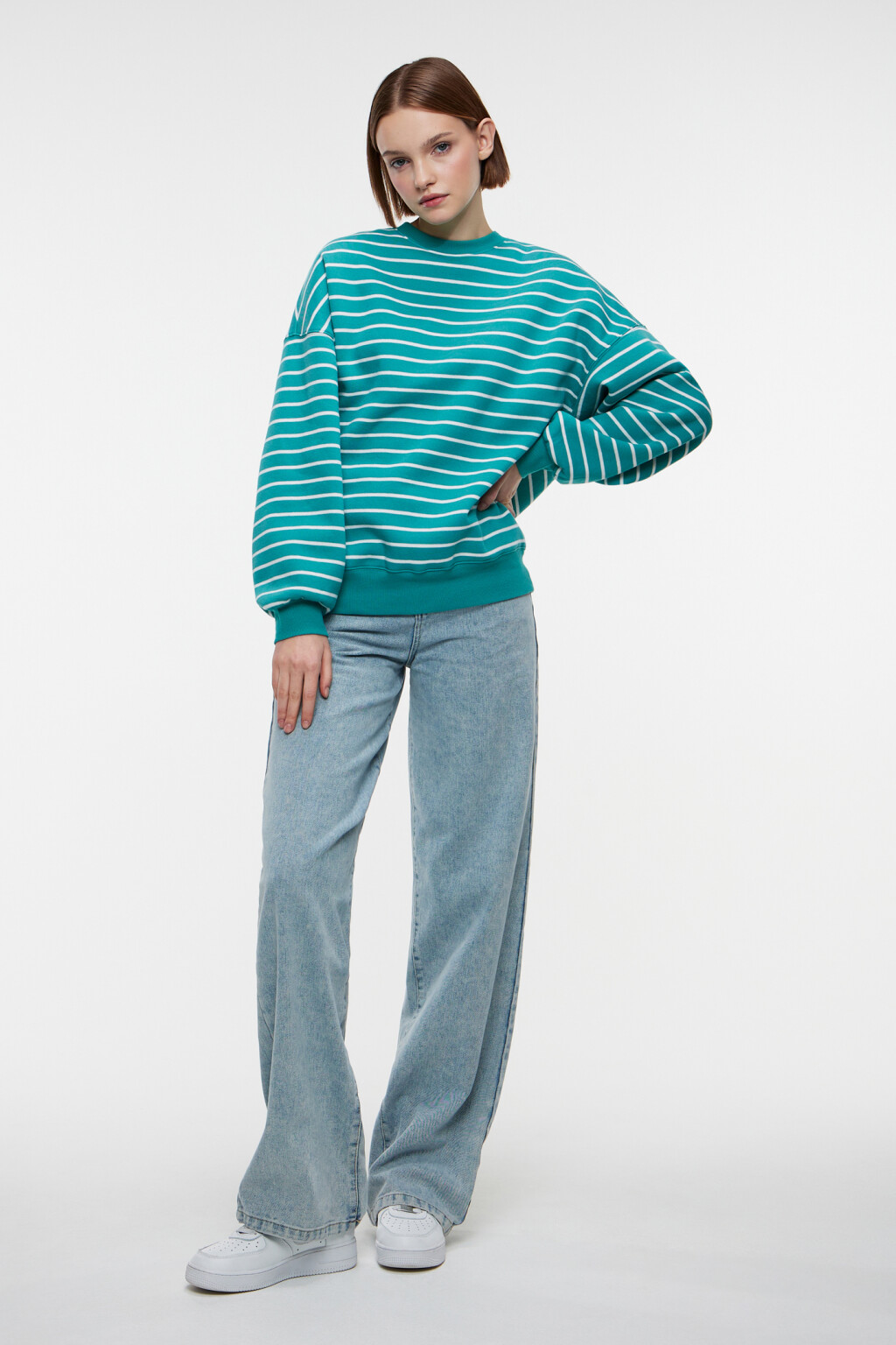 Толстовка oversize хлопковая утепленная в полоску - цвет зеленый - 4